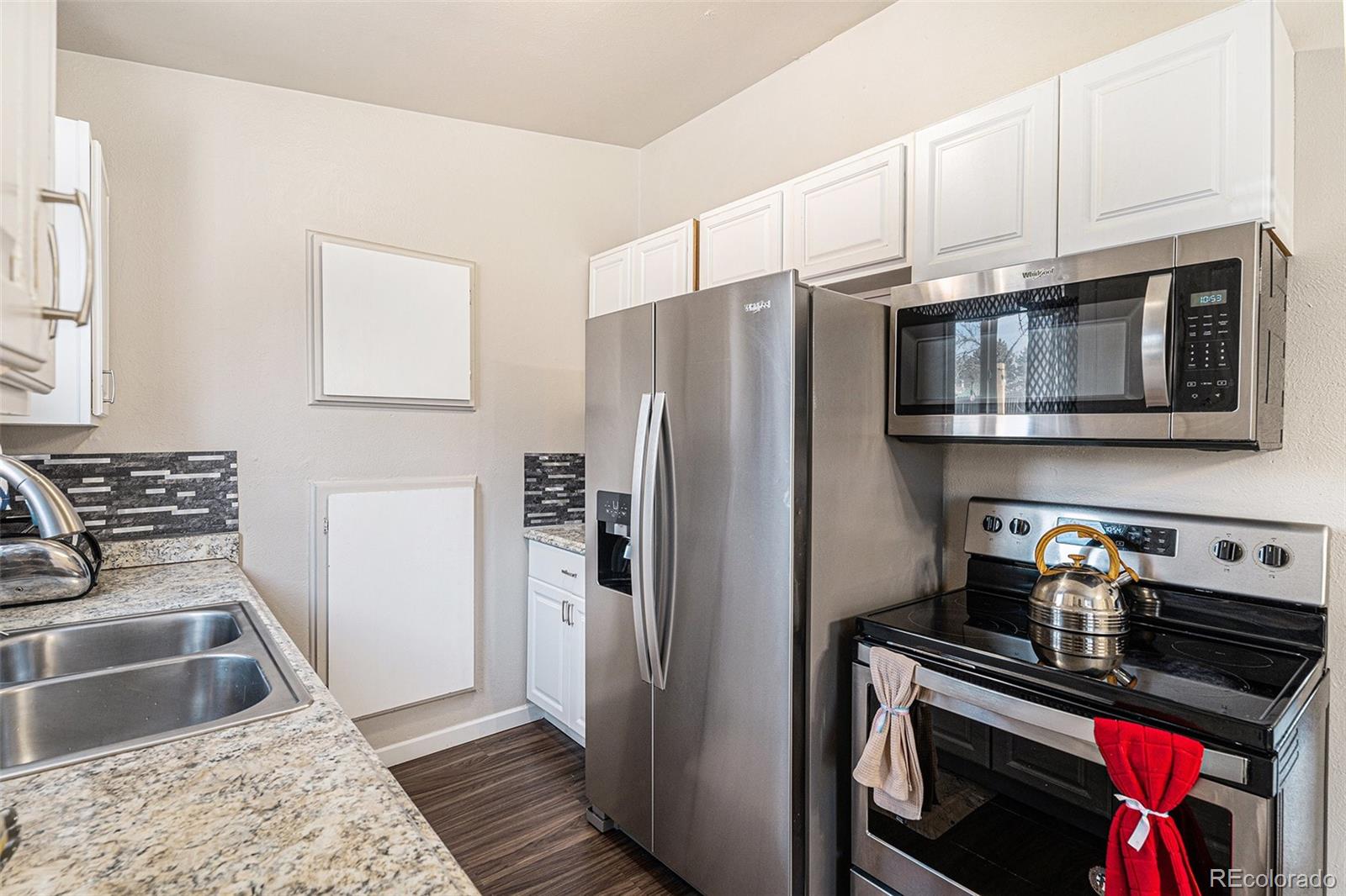 MLS Image #6 for 3953 s richfield street,aurora, Colorado