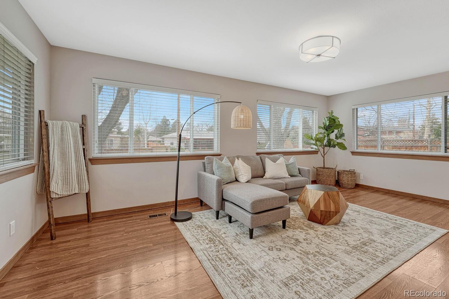 MLS Image #13 for 6735 s pennsylvania street,centennial, Colorado