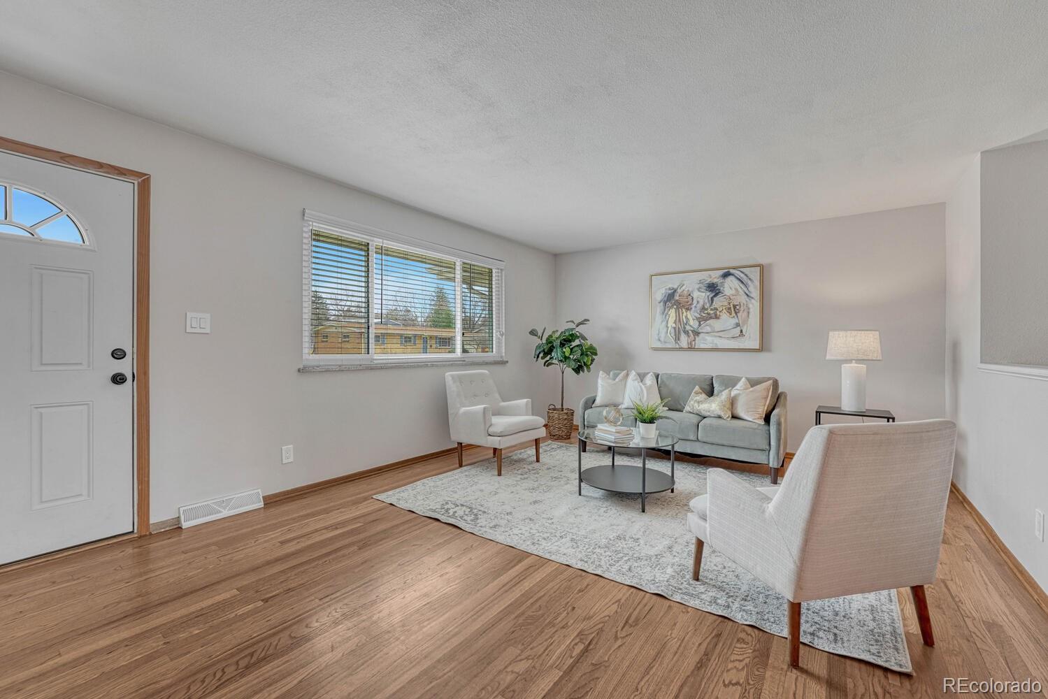 MLS Image #4 for 6735 s pennsylvania street,centennial, Colorado