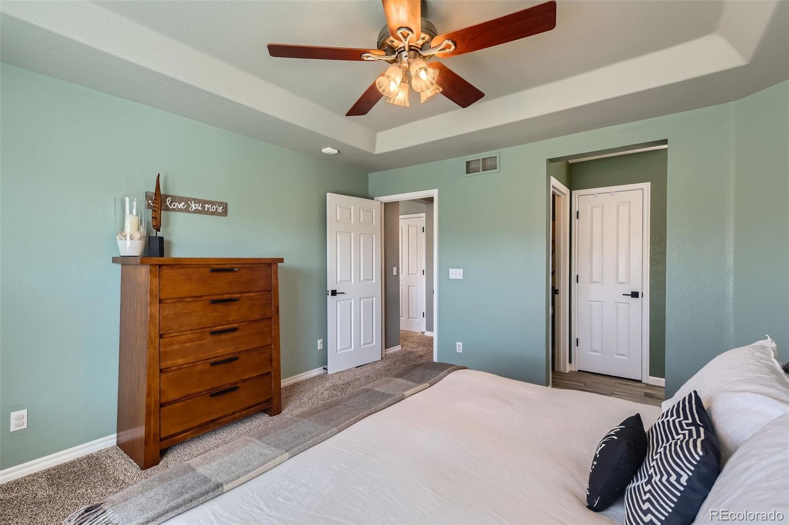 MLS Image #4 for 2649  westgate avenue,highlands ranch, Colorado