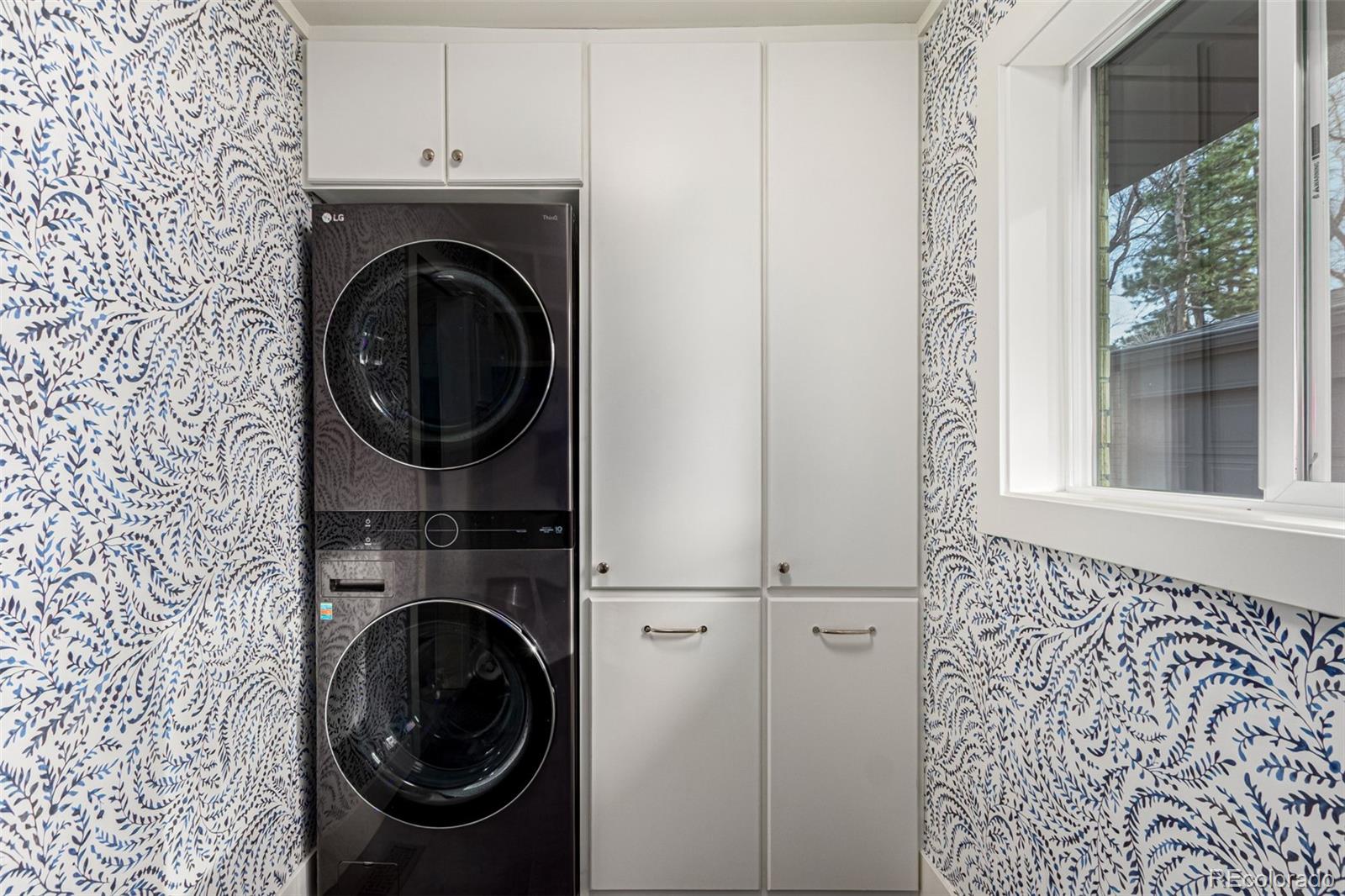 MLS Image #22 for 374  holly street,denver, Colorado