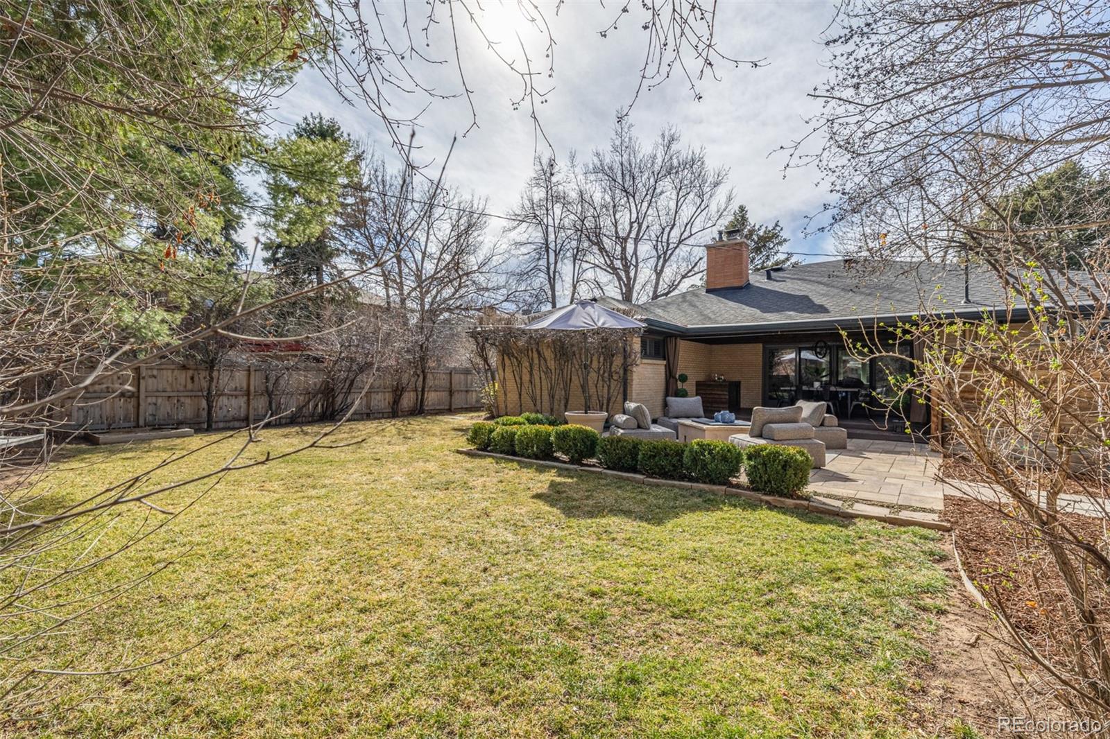 MLS Image #37 for 374  holly street,denver, Colorado