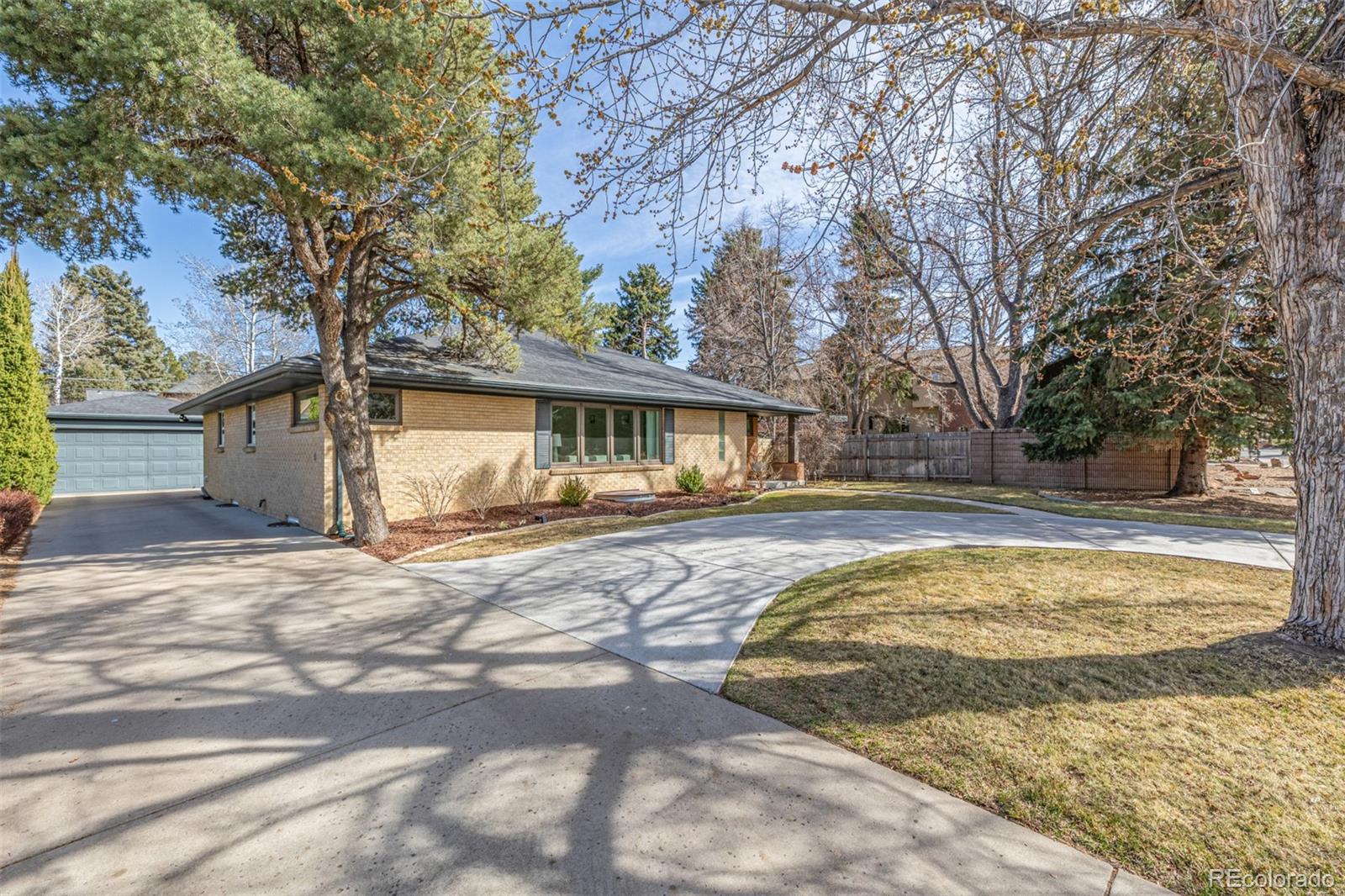 MLS Image #39 for 374  holly street,denver, Colorado