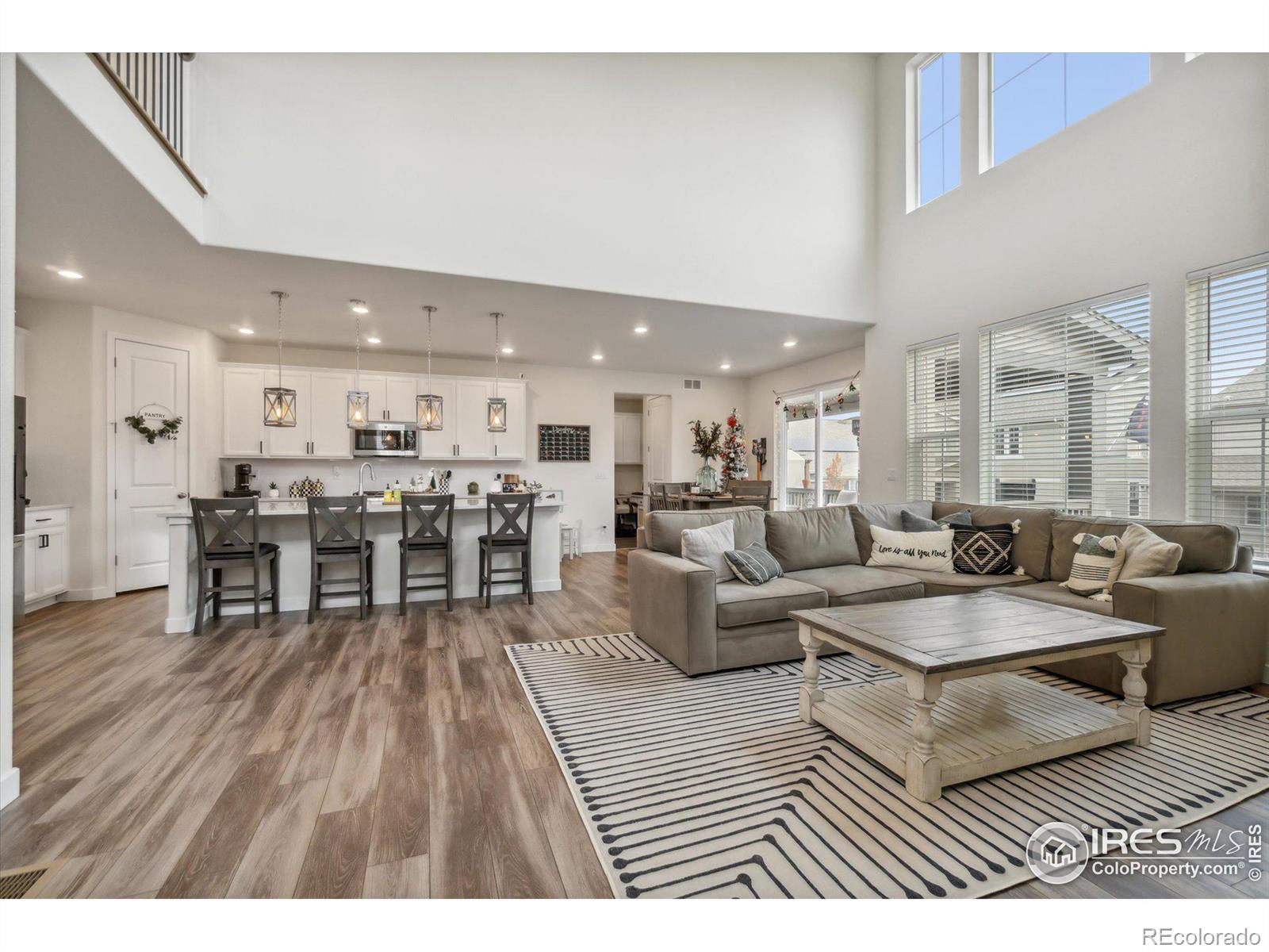 CMA Image for 986  compass drive,Erie, Colorado