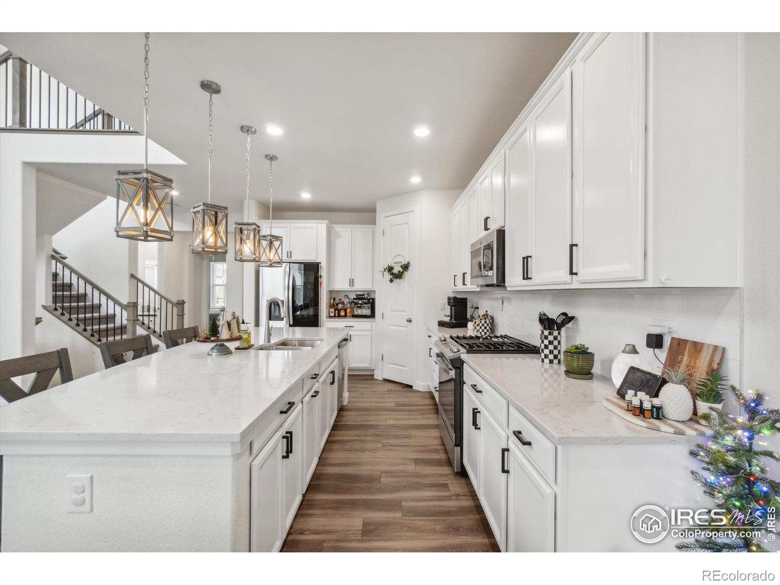 MLS Image #11 for 986  compass drive,erie, Colorado