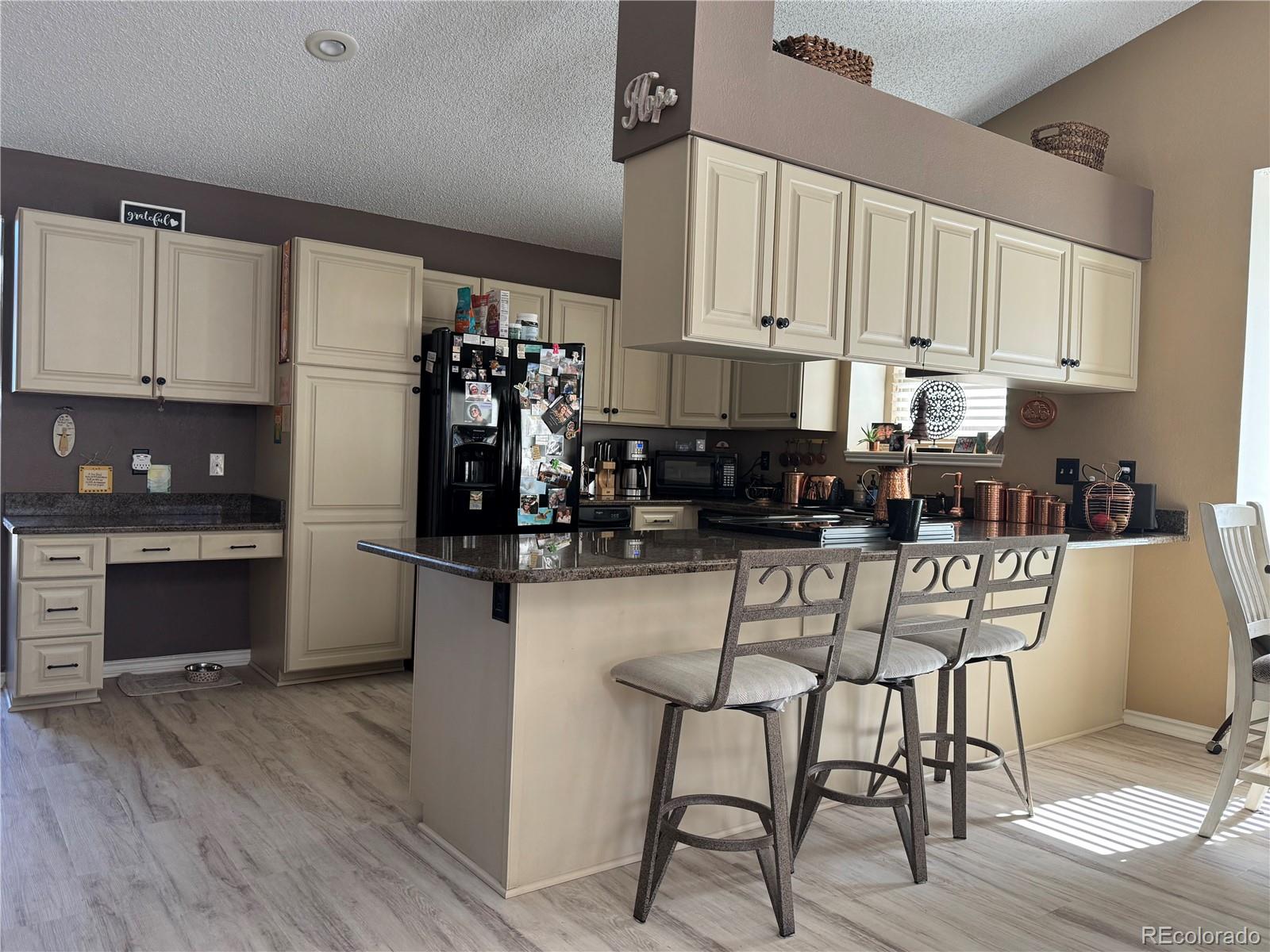 MLS Image #4 for 6833 s miller street,littleton, Colorado