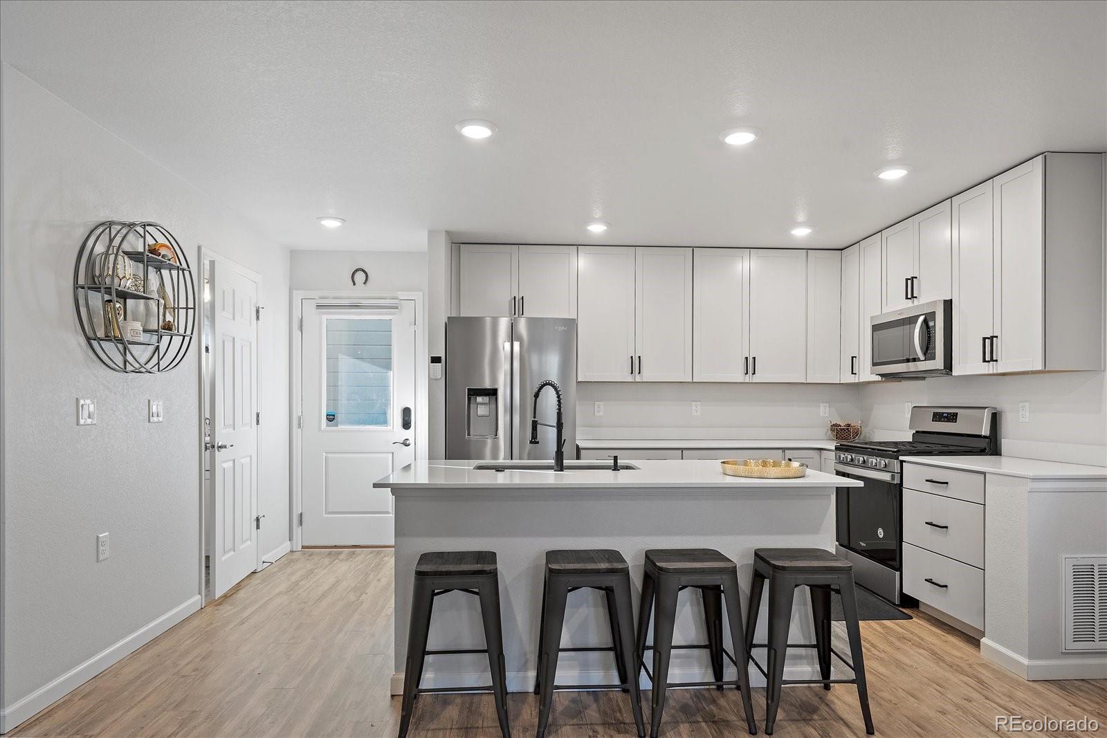 Report Image for 1143  Hummingbird Circle,Longmont, Colorado