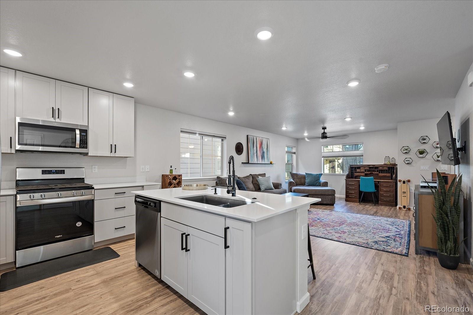 MLS Image #2 for 1143  hummingbird circle,longmont, Colorado
