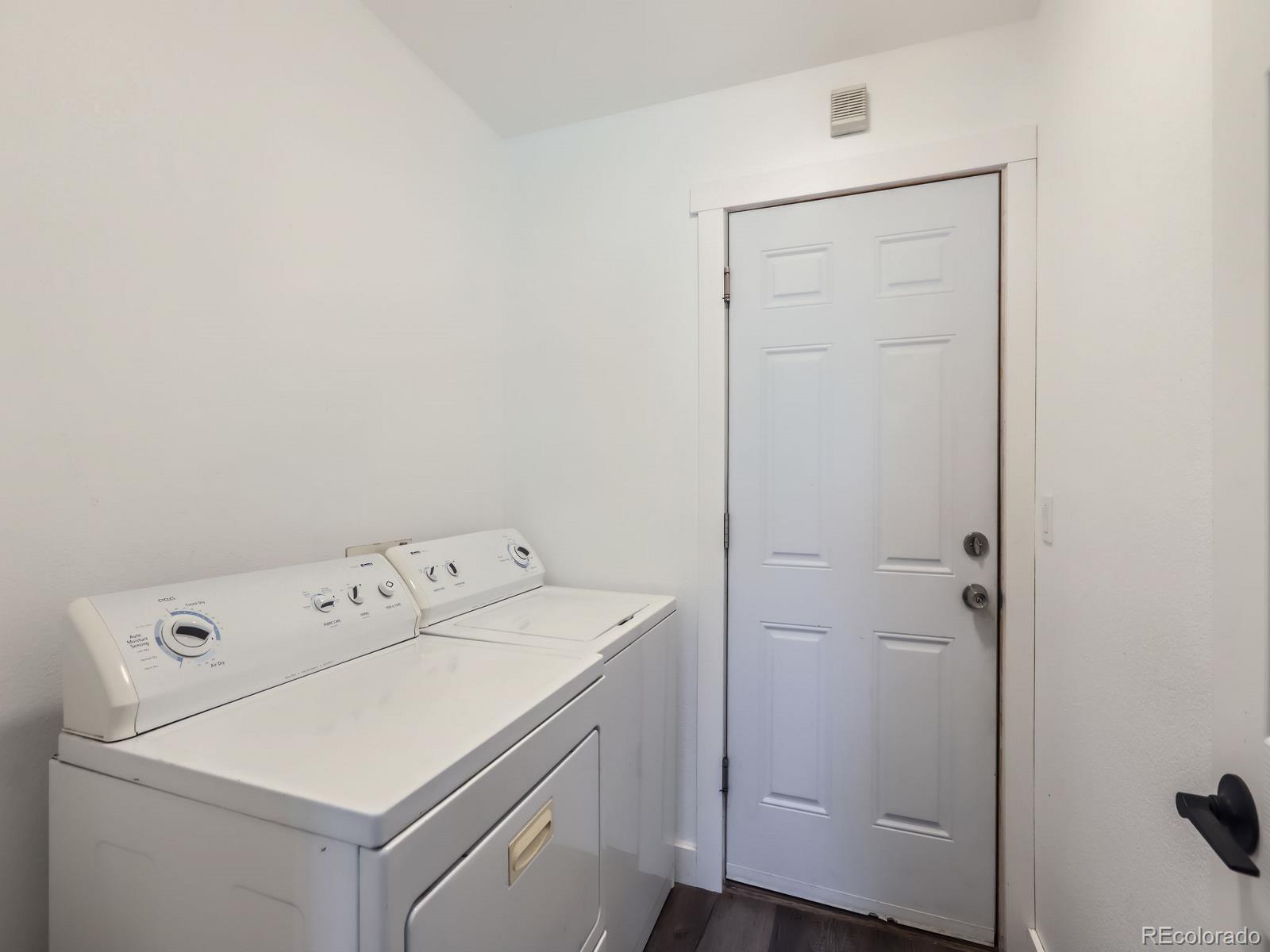MLS Image #24 for 421  boulder lane,johnstown, Colorado
