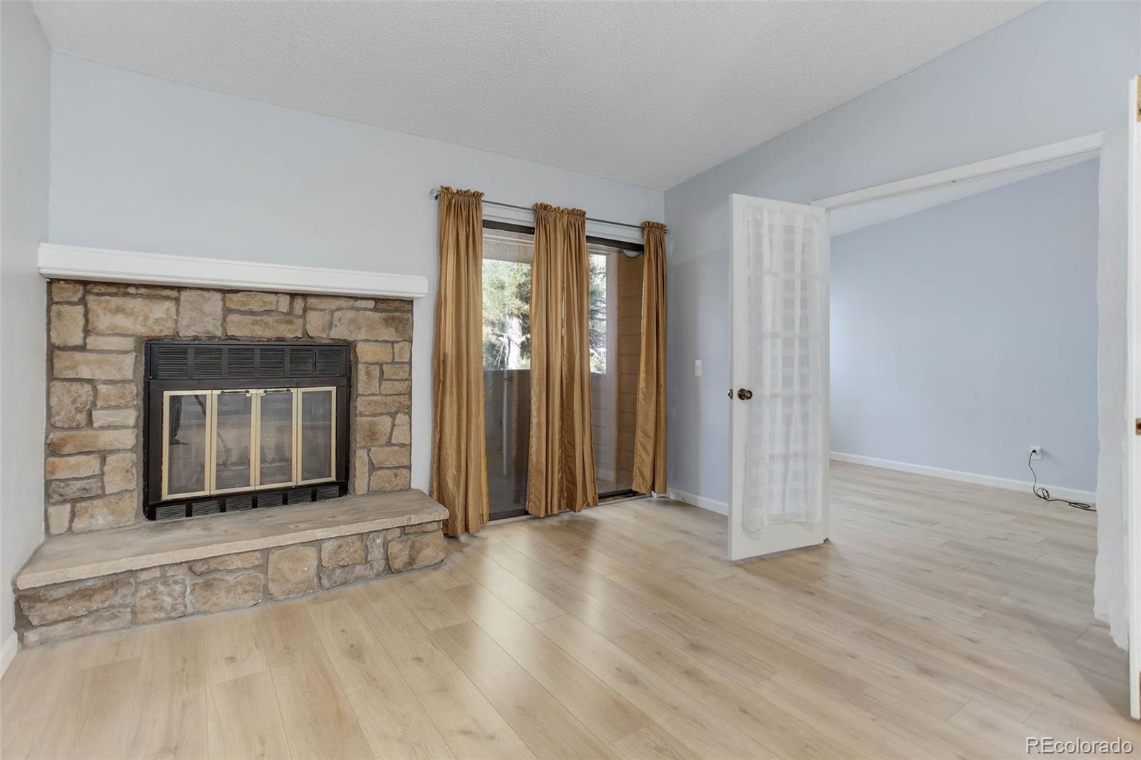 MLS Image #10 for 4273 s salida way,aurora, Colorado