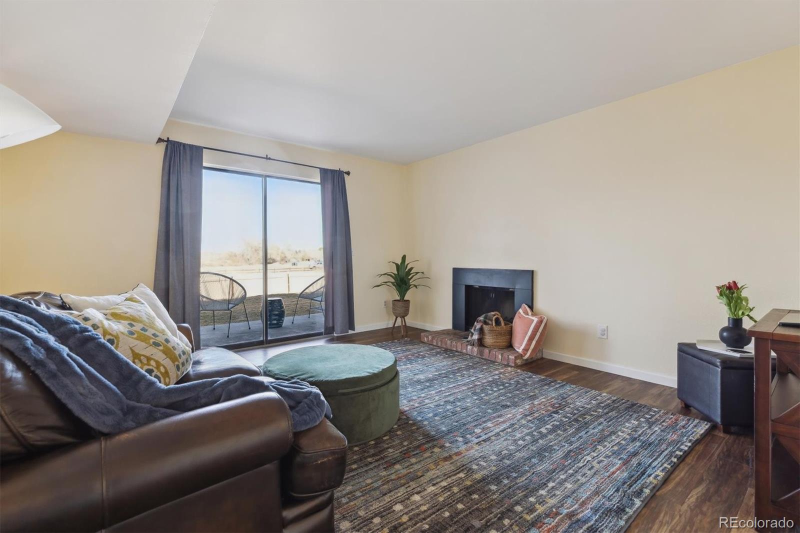 MLS Image #4 for 3121 s tamarac drive,denver, Colorado