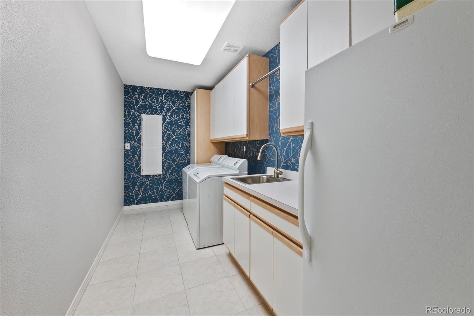 MLS Image #17 for 9  mule deer trail,littleton, Colorado