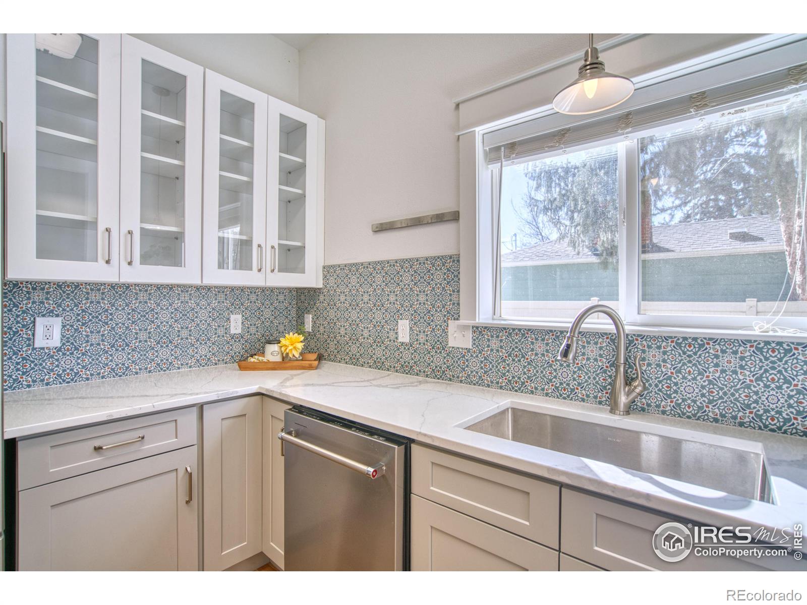 MLS Image #15 for 324  francis street,longmont, Colorado