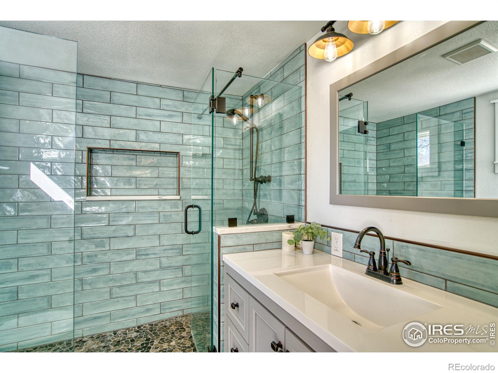 MLS Image #21 for 324  francis street,longmont, Colorado