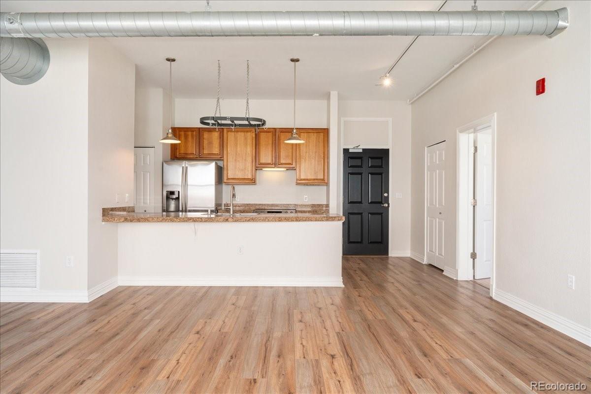 MLS Image #18 for 277 n broadway  409,denver, Colorado