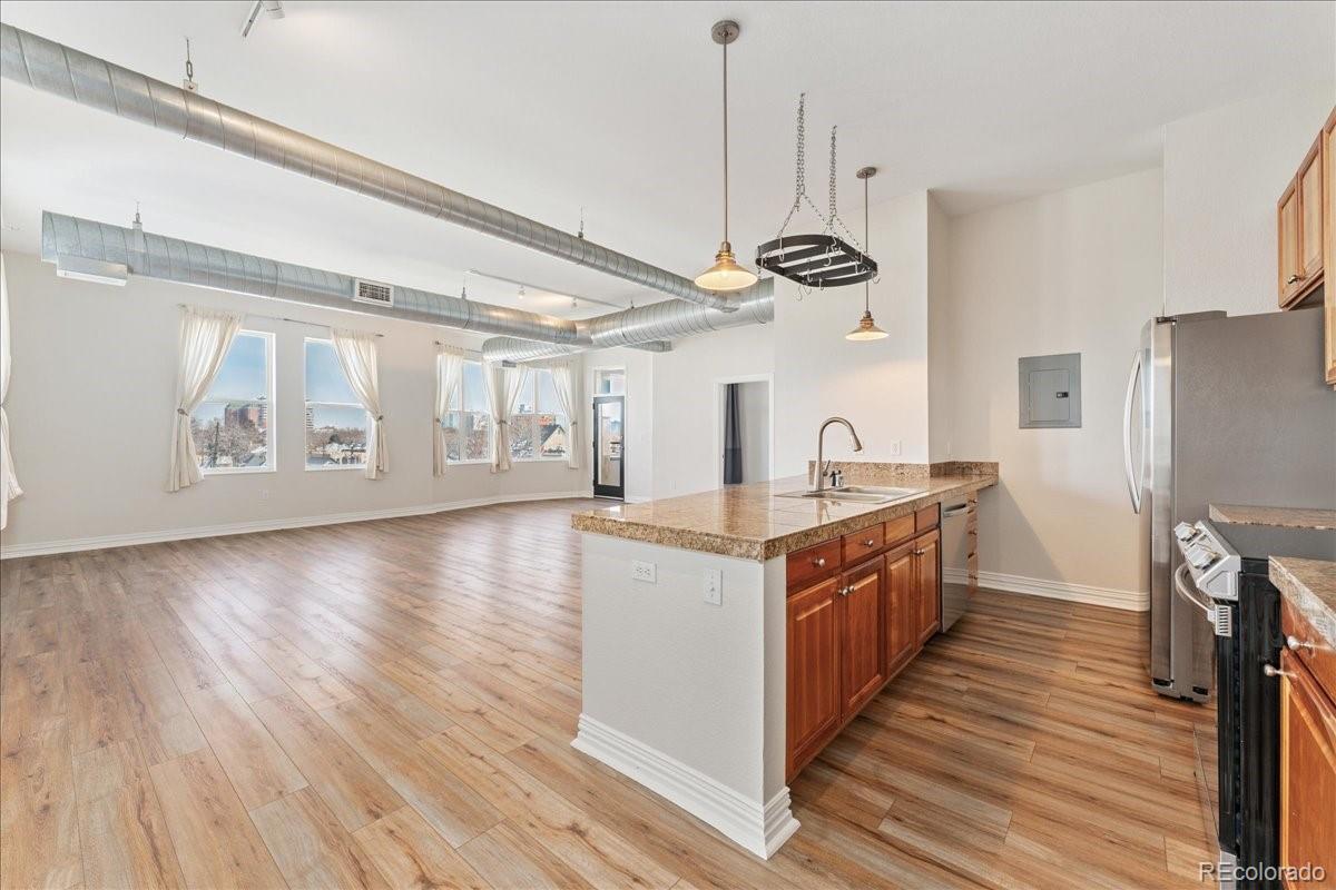 MLS Image #6 for 277 n broadway  409,denver, Colorado