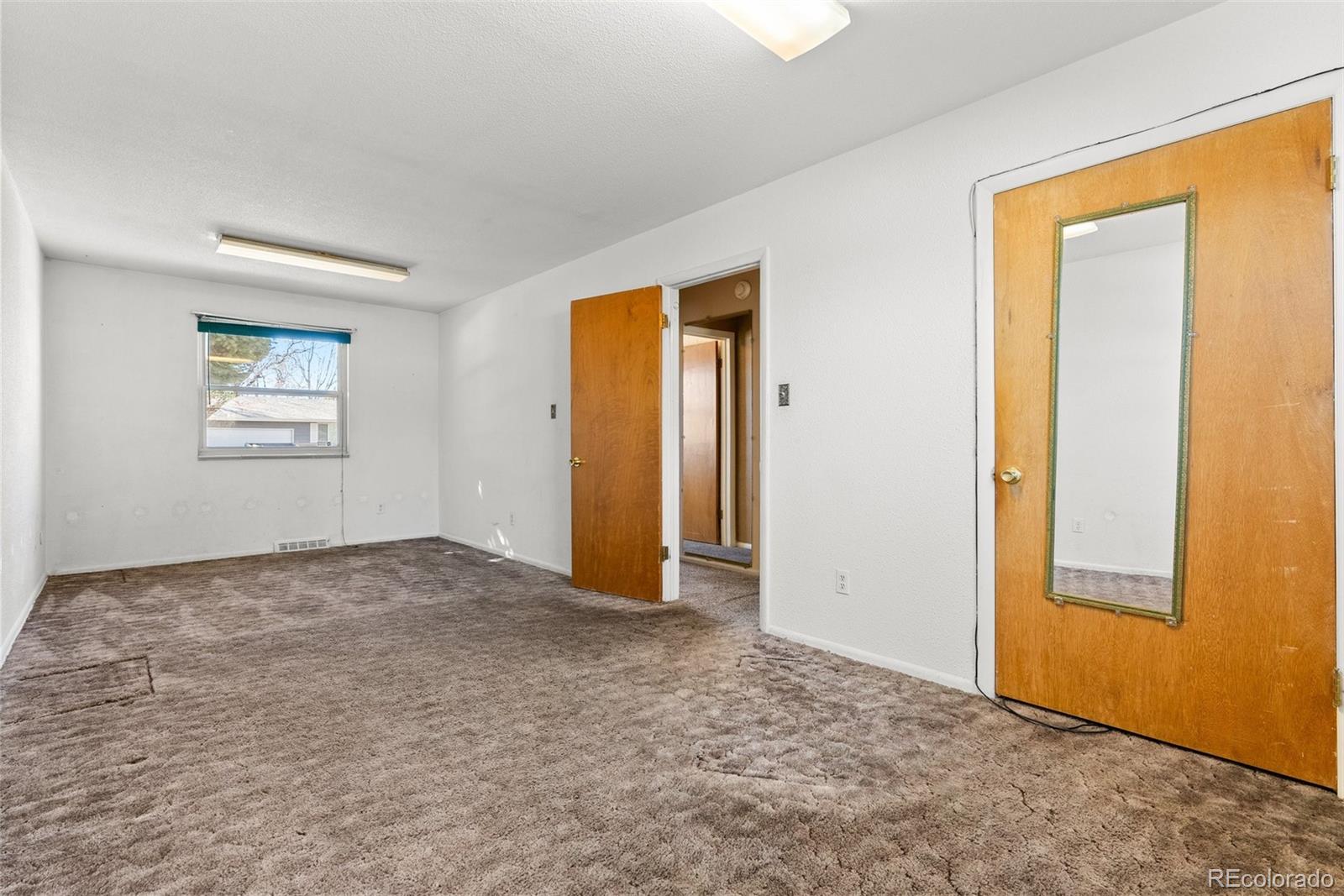MLS Image #10 for 15303 e 10th avenue,aurora, Colorado