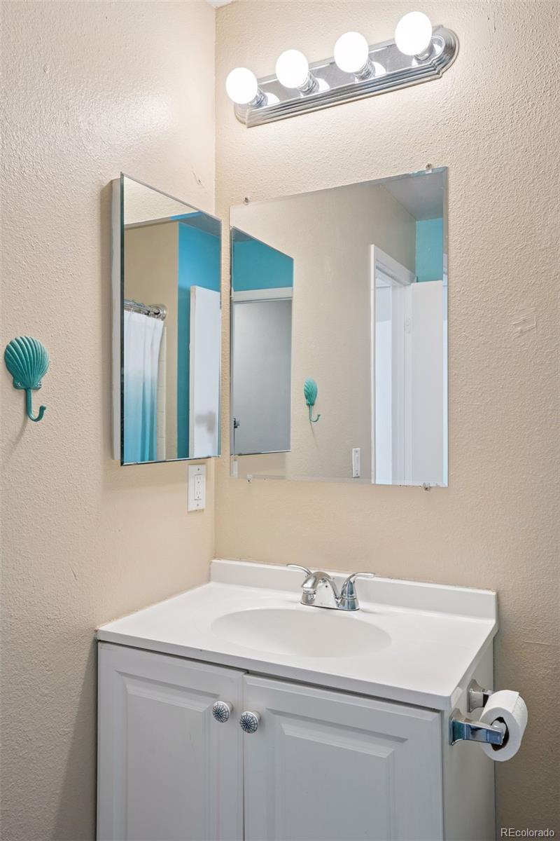 MLS Image #14 for 1260 s idalia street,aurora, Colorado