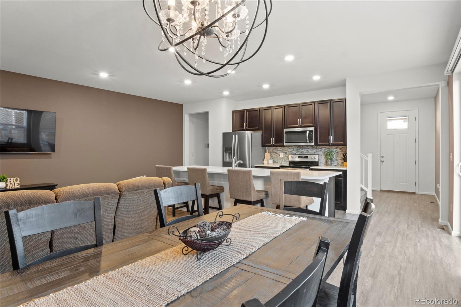 MLS Image #6 for 11440 e 26th avenue,aurora, Colorado