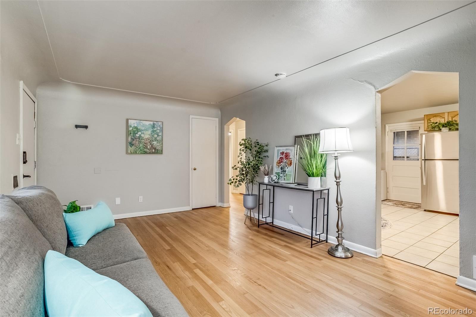 MLS Image #3 for 3690 n hudson street,denver, Colorado