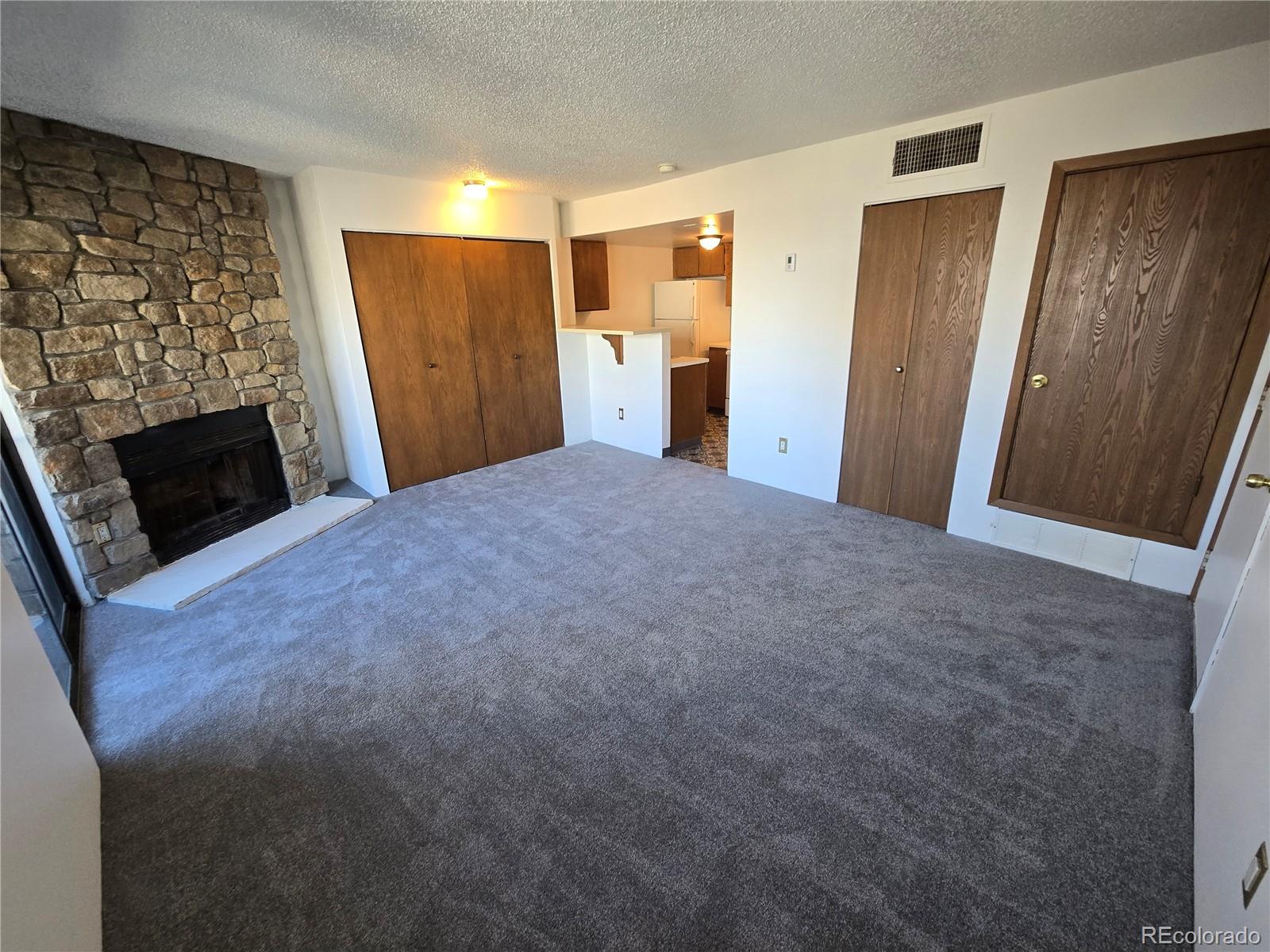 MLS Image #10 for 3100 s federal boulevard,denver, Colorado