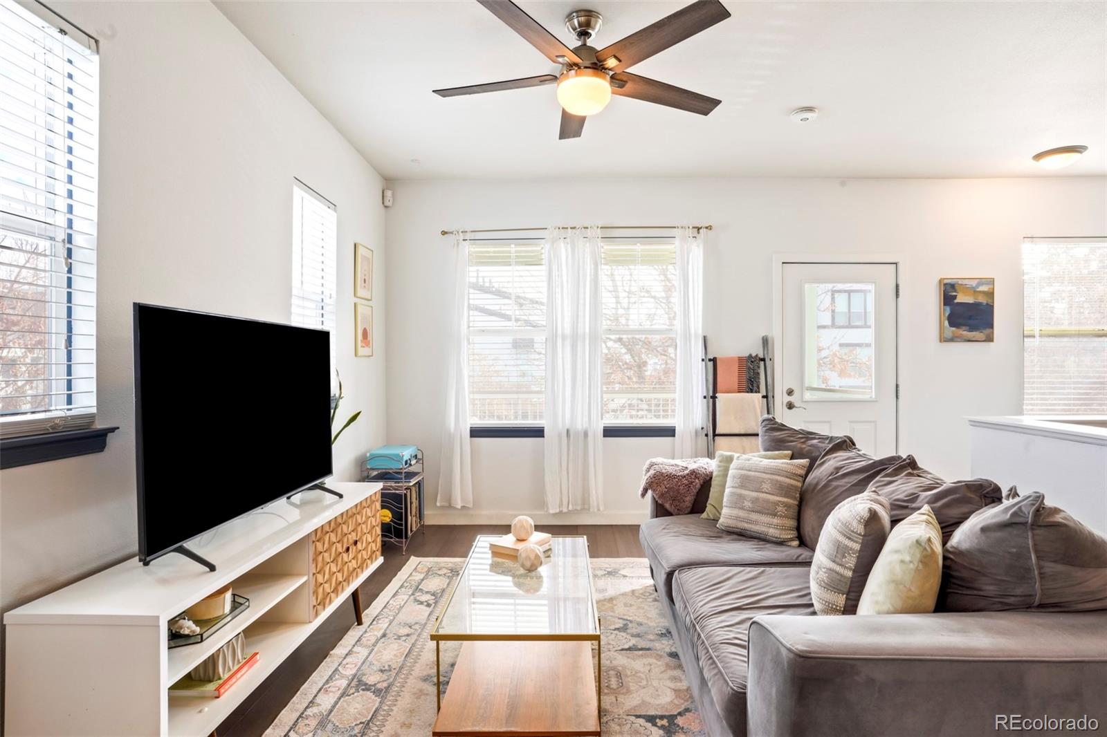 MLS Image #4 for 2773  roslyn street ,denver, Colorado