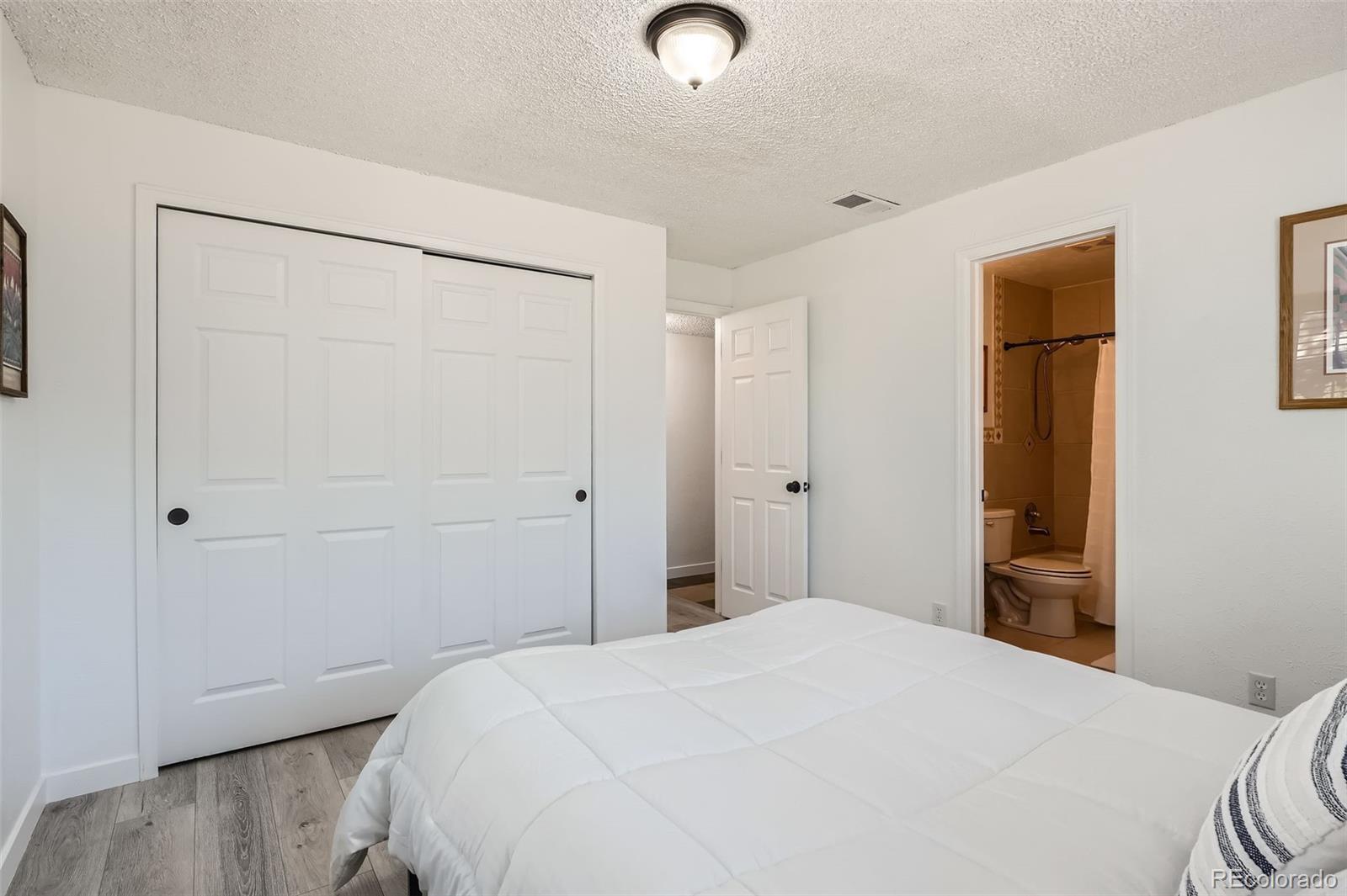 MLS Image #16 for 4832 e kentucky avenue,denver, Colorado