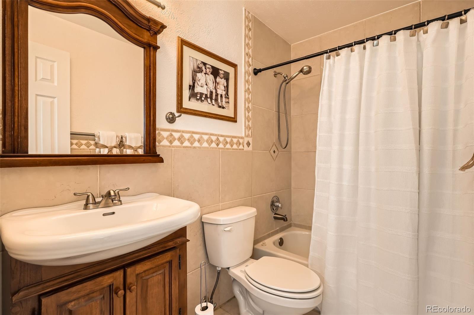 MLS Image #17 for 4832 e kentucky avenue,denver, Colorado