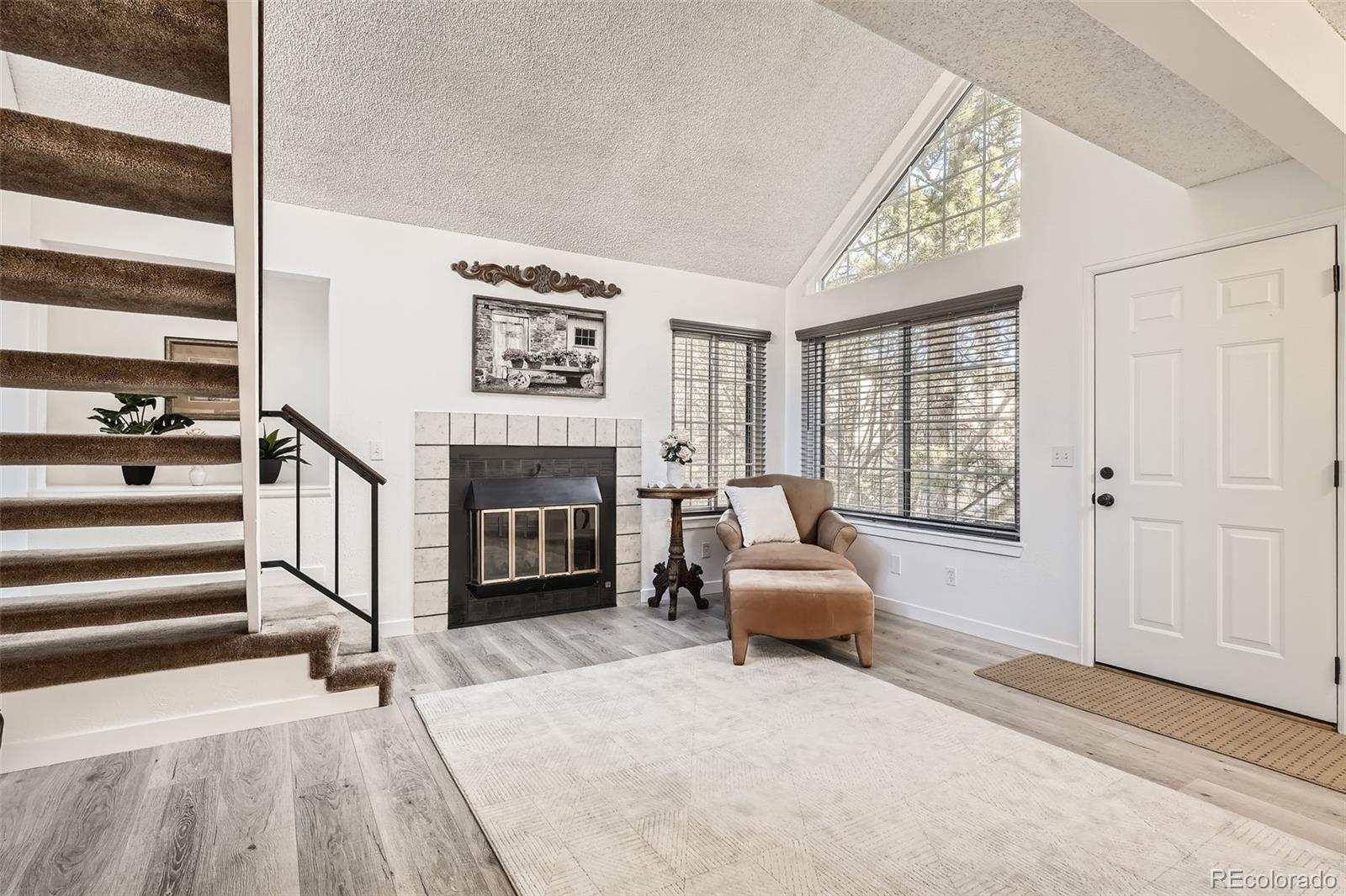 MLS Image #5 for 4832 e kentucky avenue,denver, Colorado