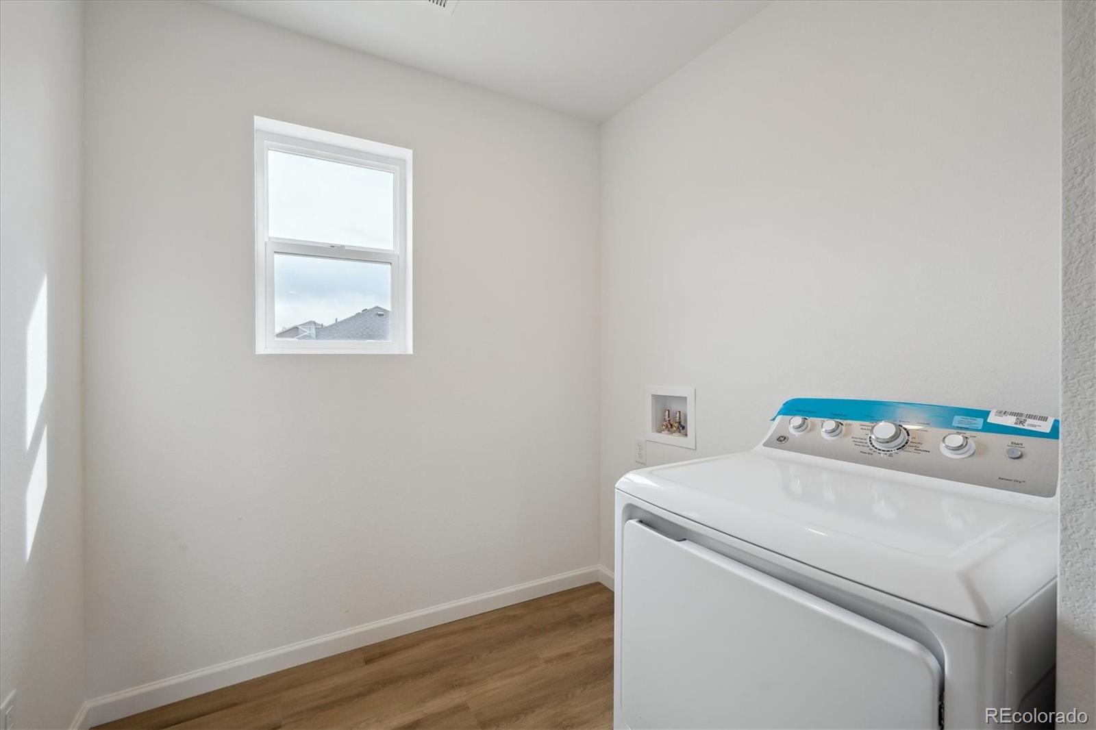 MLS Image #12 for 1372  rock cliff avenue,erie, Colorado
