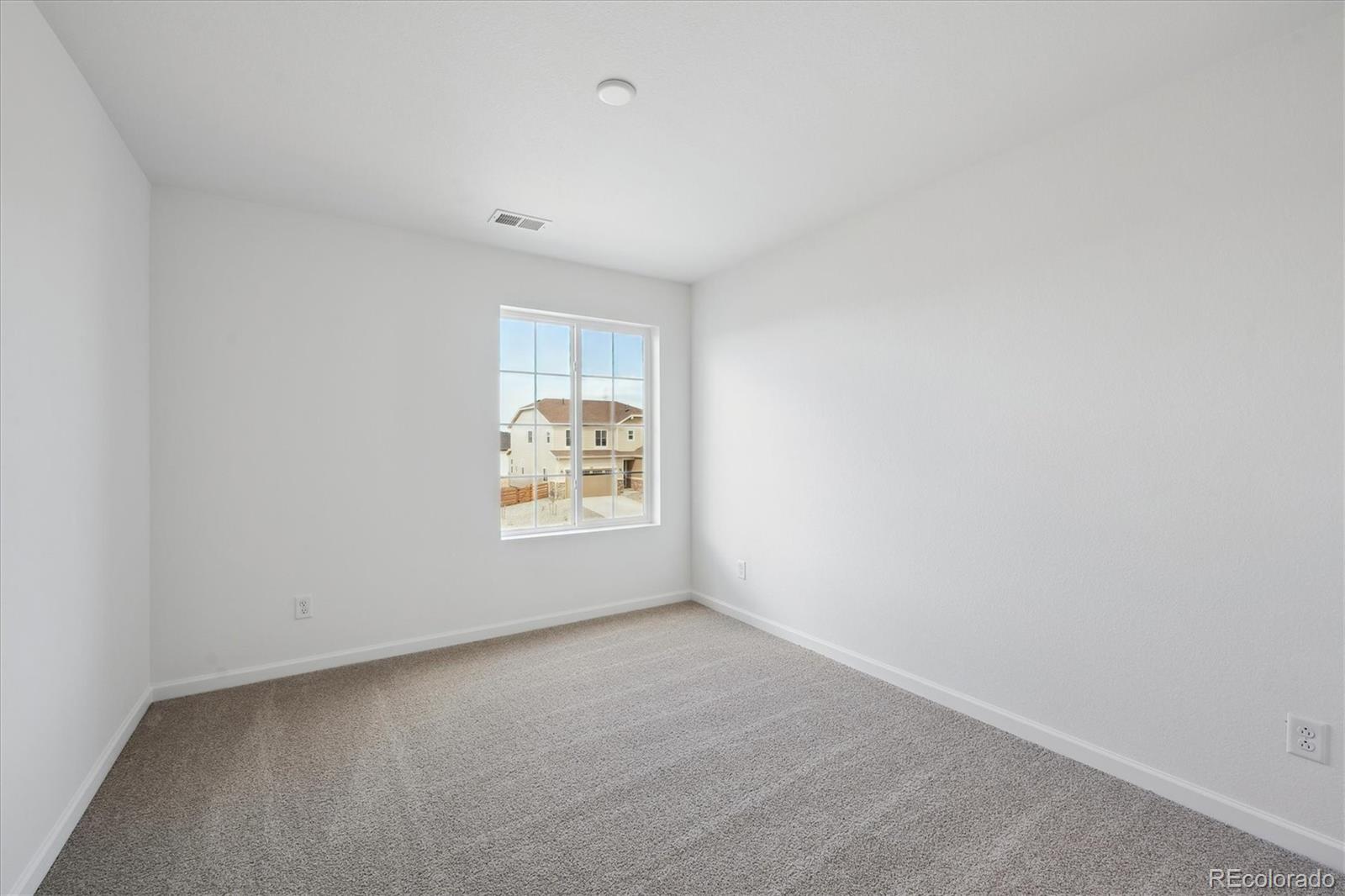 MLS Image #15 for 1372  rock cliff avenue,erie, Colorado