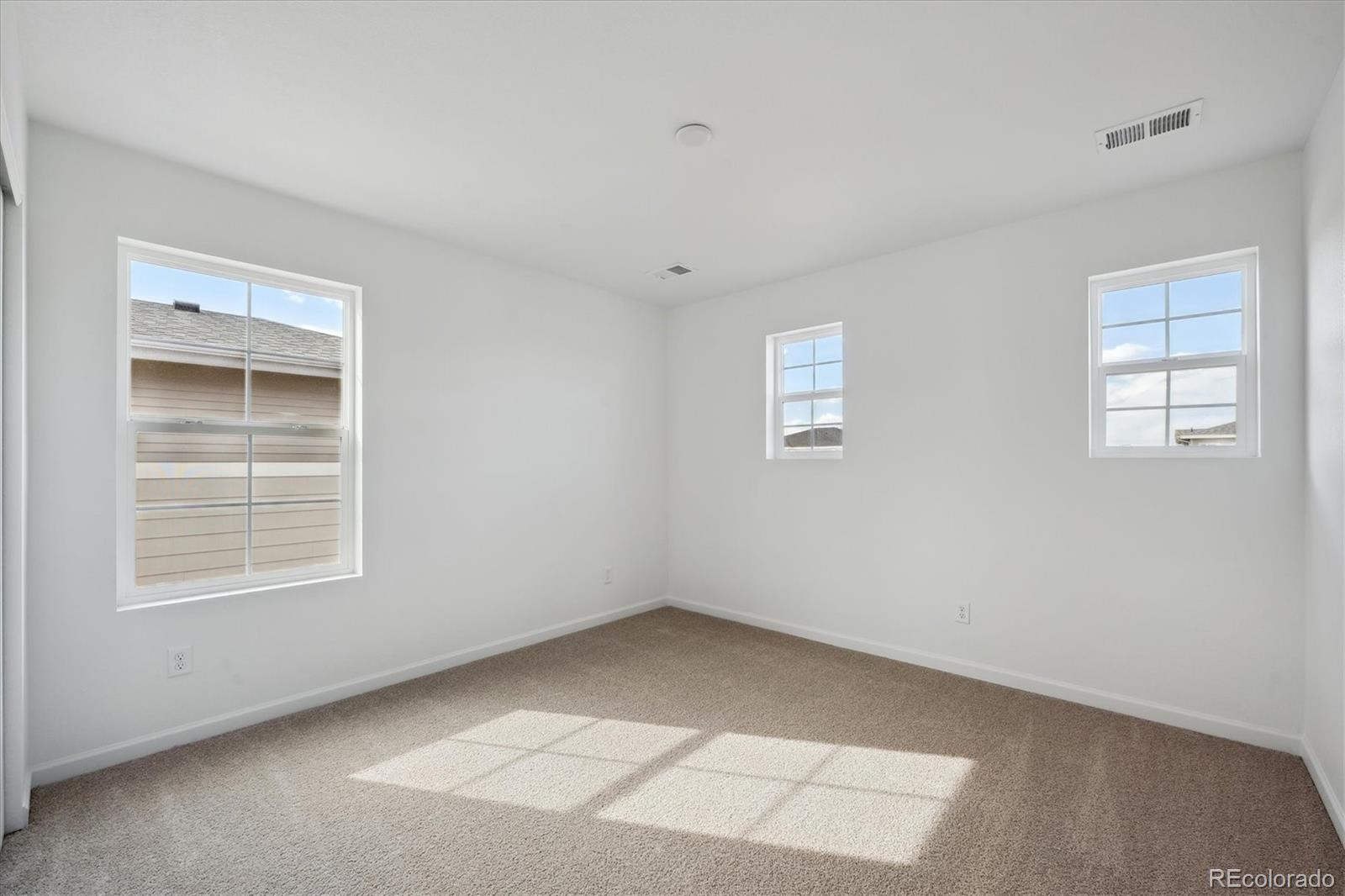 MLS Image #17 for 1372  rock cliff avenue,erie, Colorado