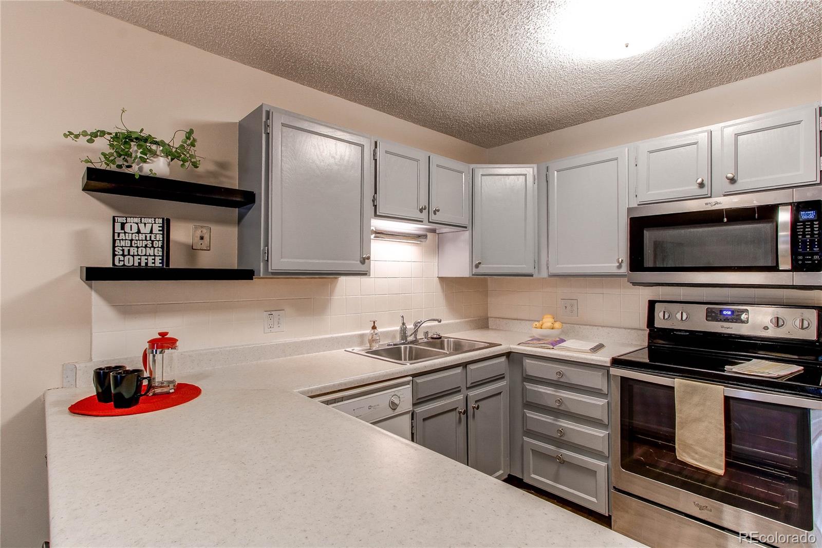 MLS Image #8 for 3184 s heather gardens way 107,aurora, Colorado