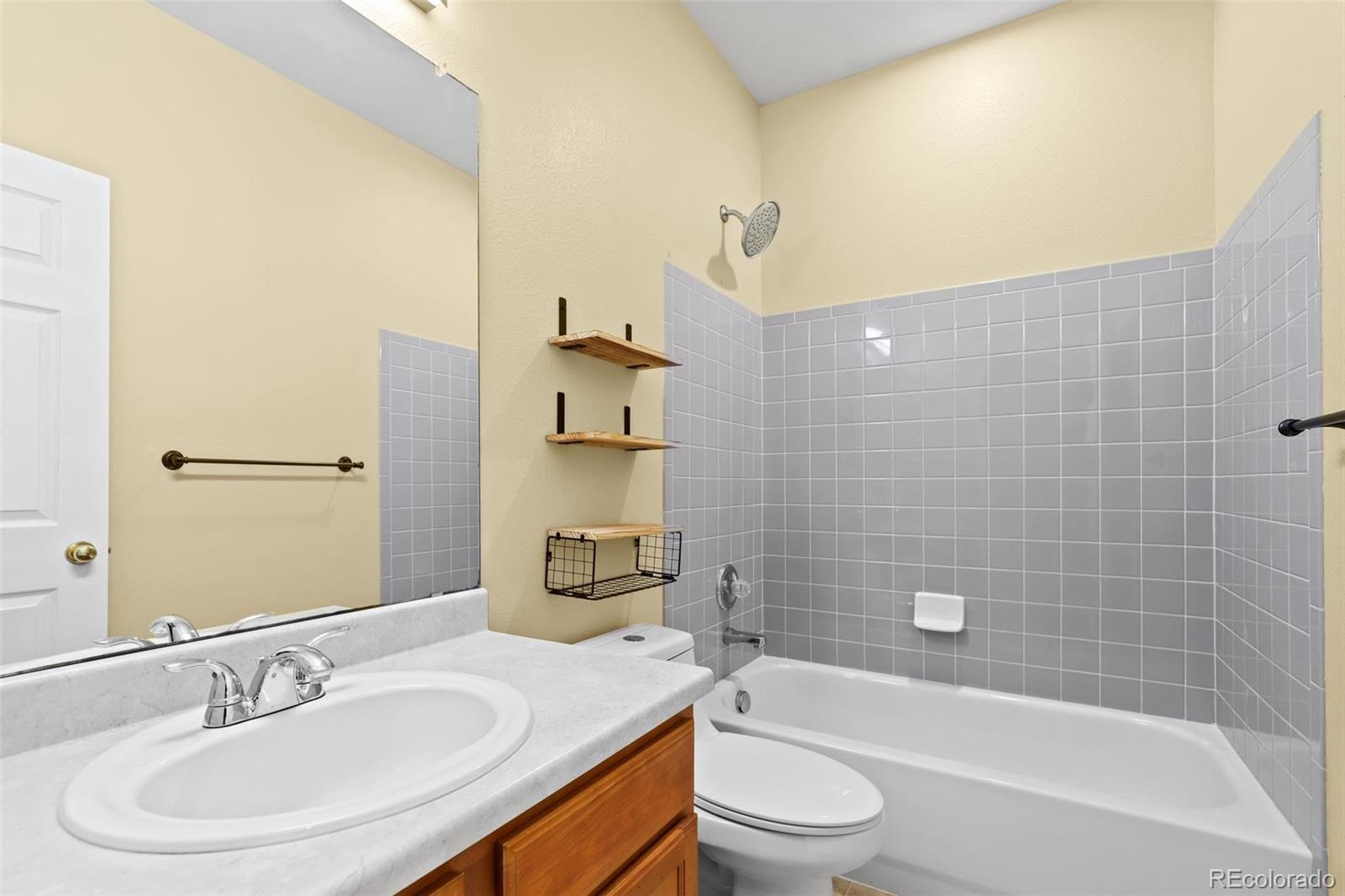MLS Image #20 for 9814  norfolk street,commerce city, Colorado