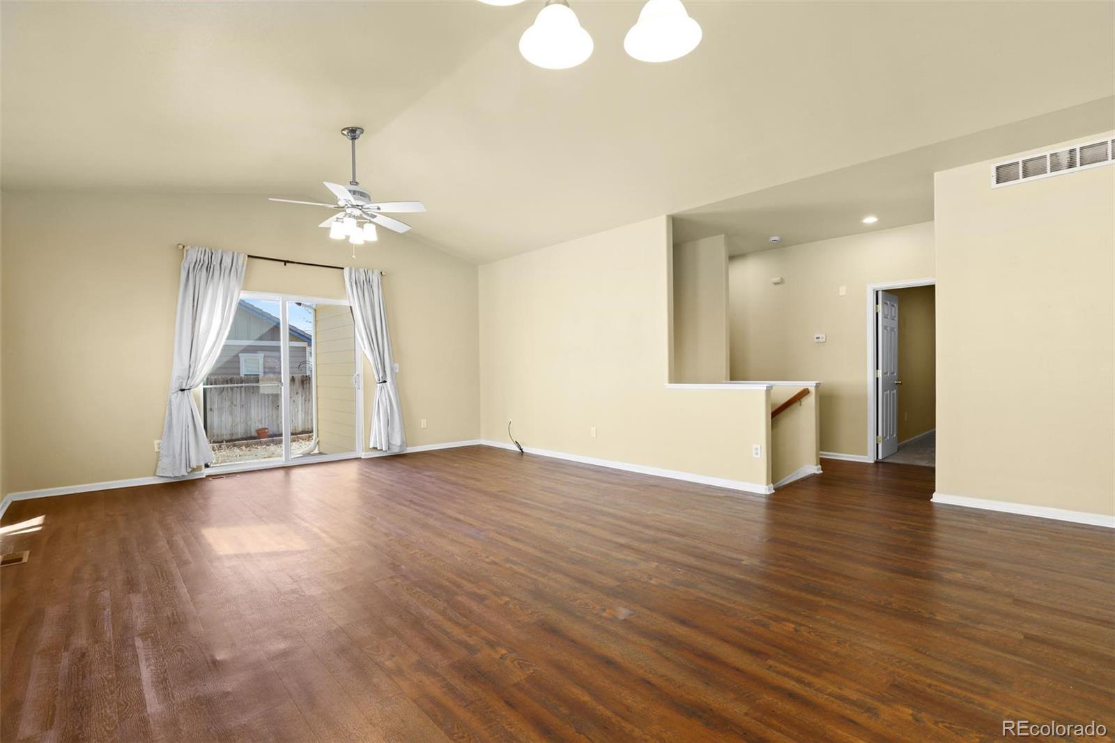 MLS Image #6 for 9814  norfolk street,commerce city, Colorado