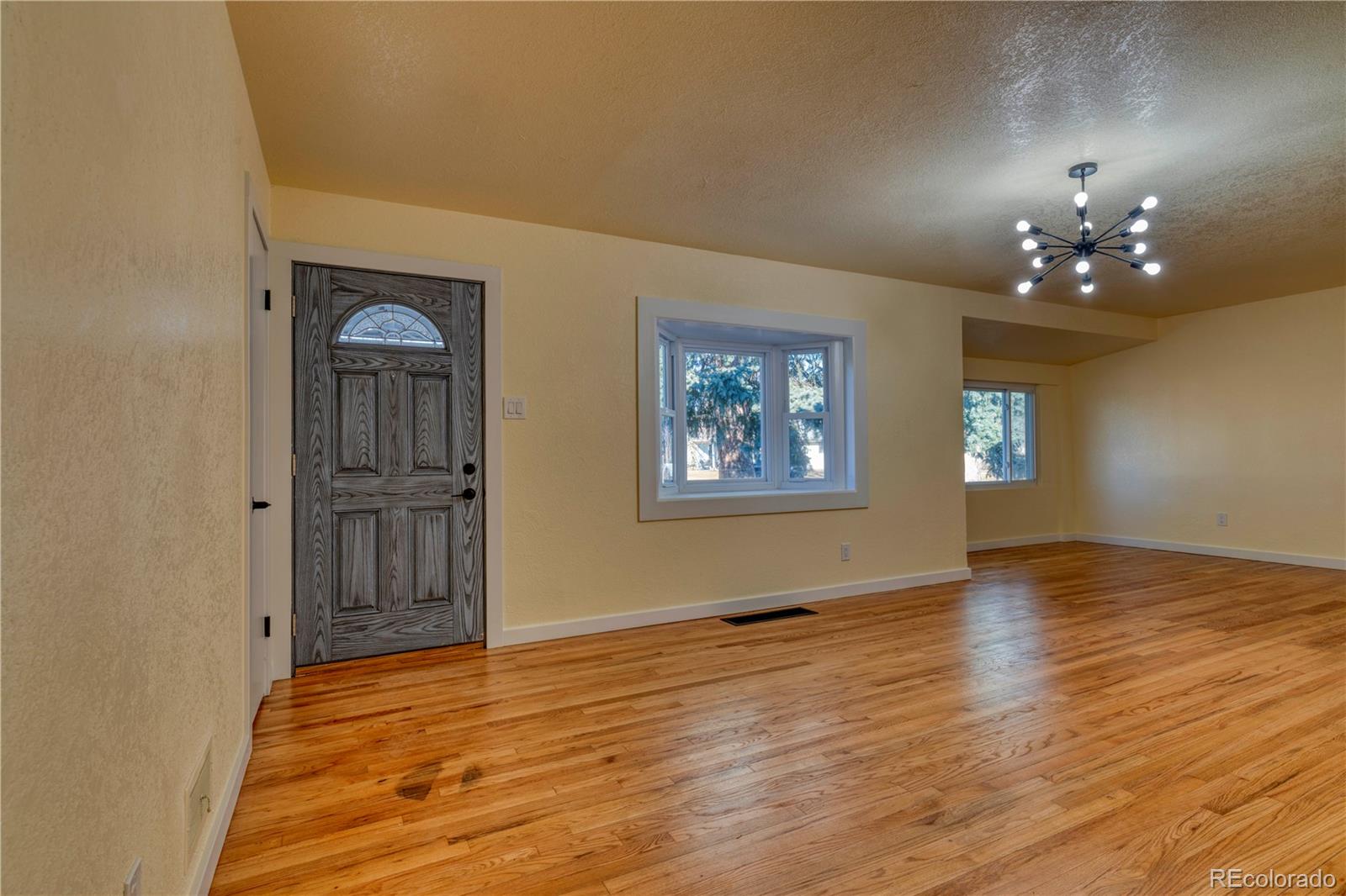 MLS Image #11 for 5366 s elmwood street,littleton, Colorado