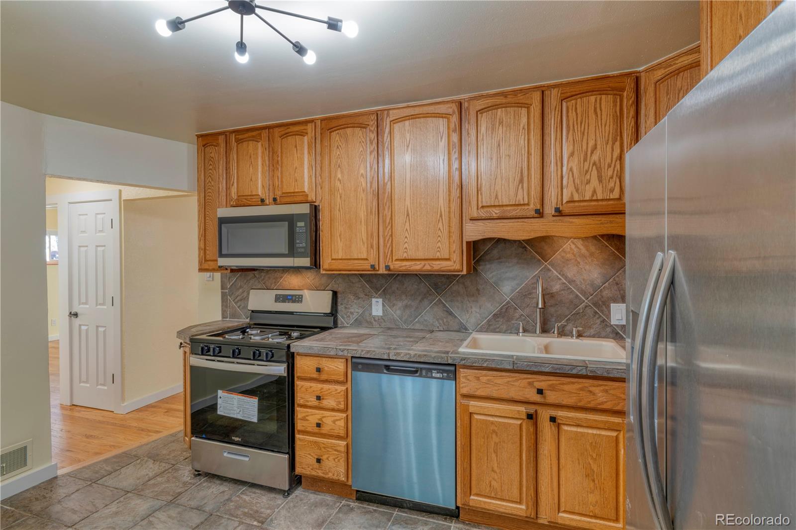 MLS Image #13 for 5366 s elmwood street,littleton, Colorado