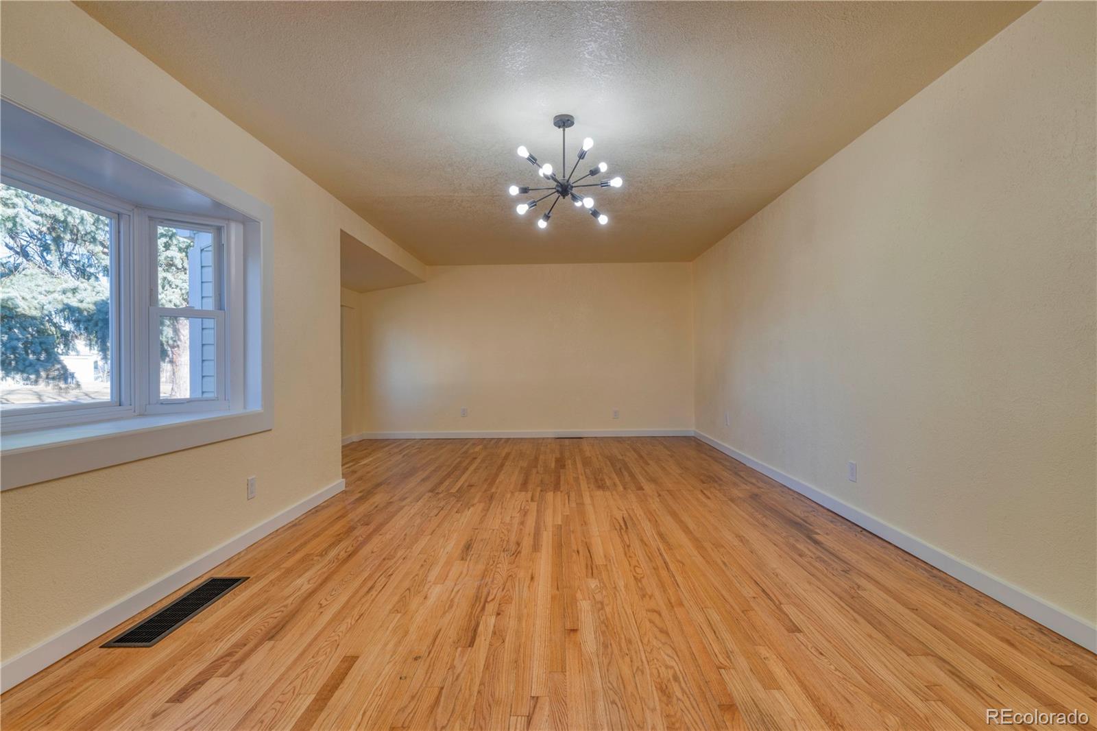 MLS Image #3 for 5366 s elmwood street,littleton, Colorado