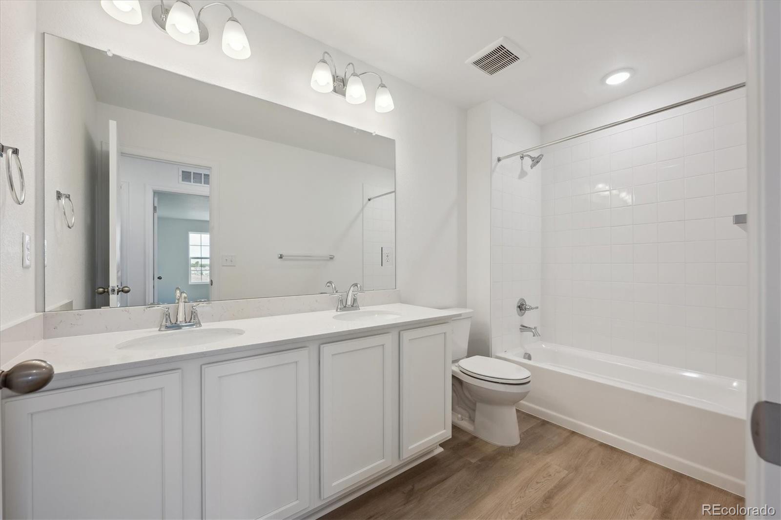 MLS Image #16 for 4226  graywood drive,johnstown, Colorado
