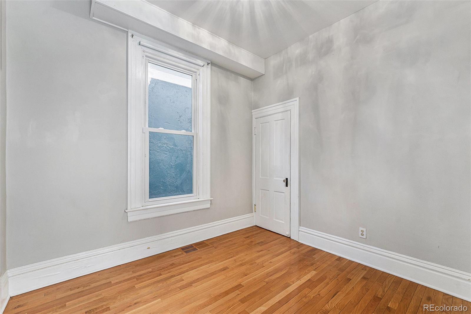 MLS Image #12 for 568  galapago street,denver, Colorado