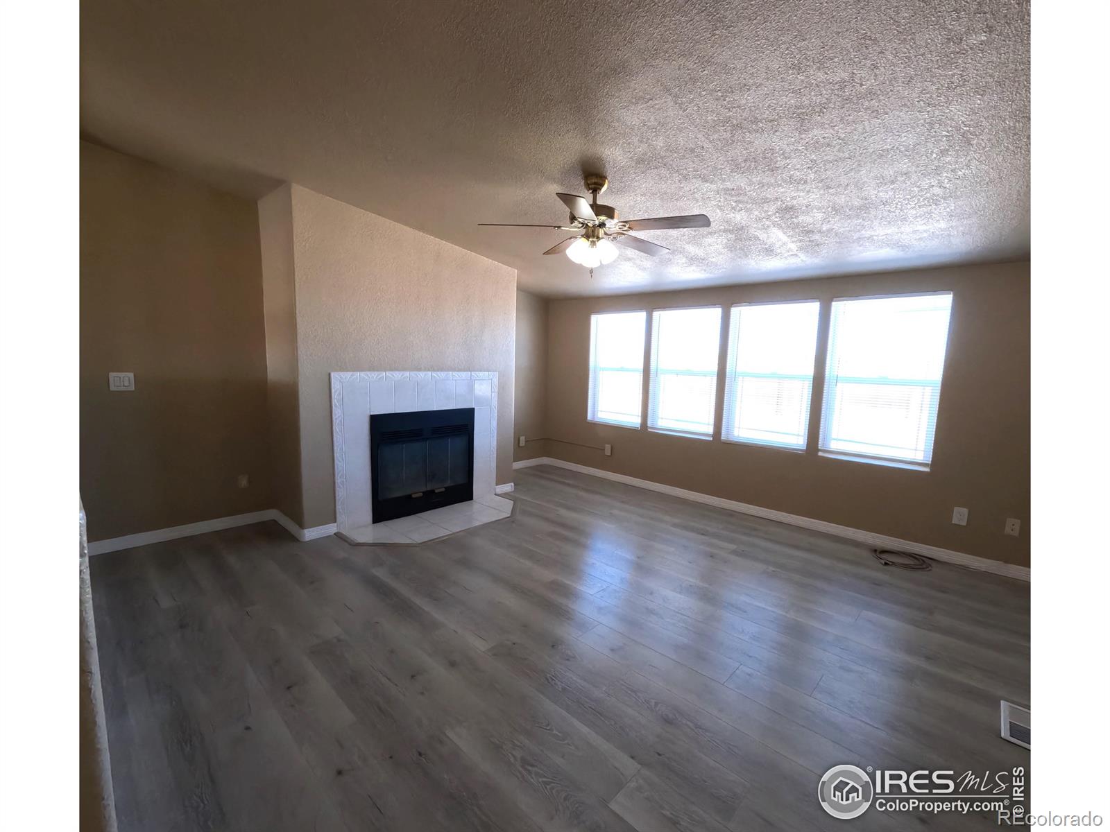 MLS Image #13 for 28886  county road 23 ,snyder, Colorado