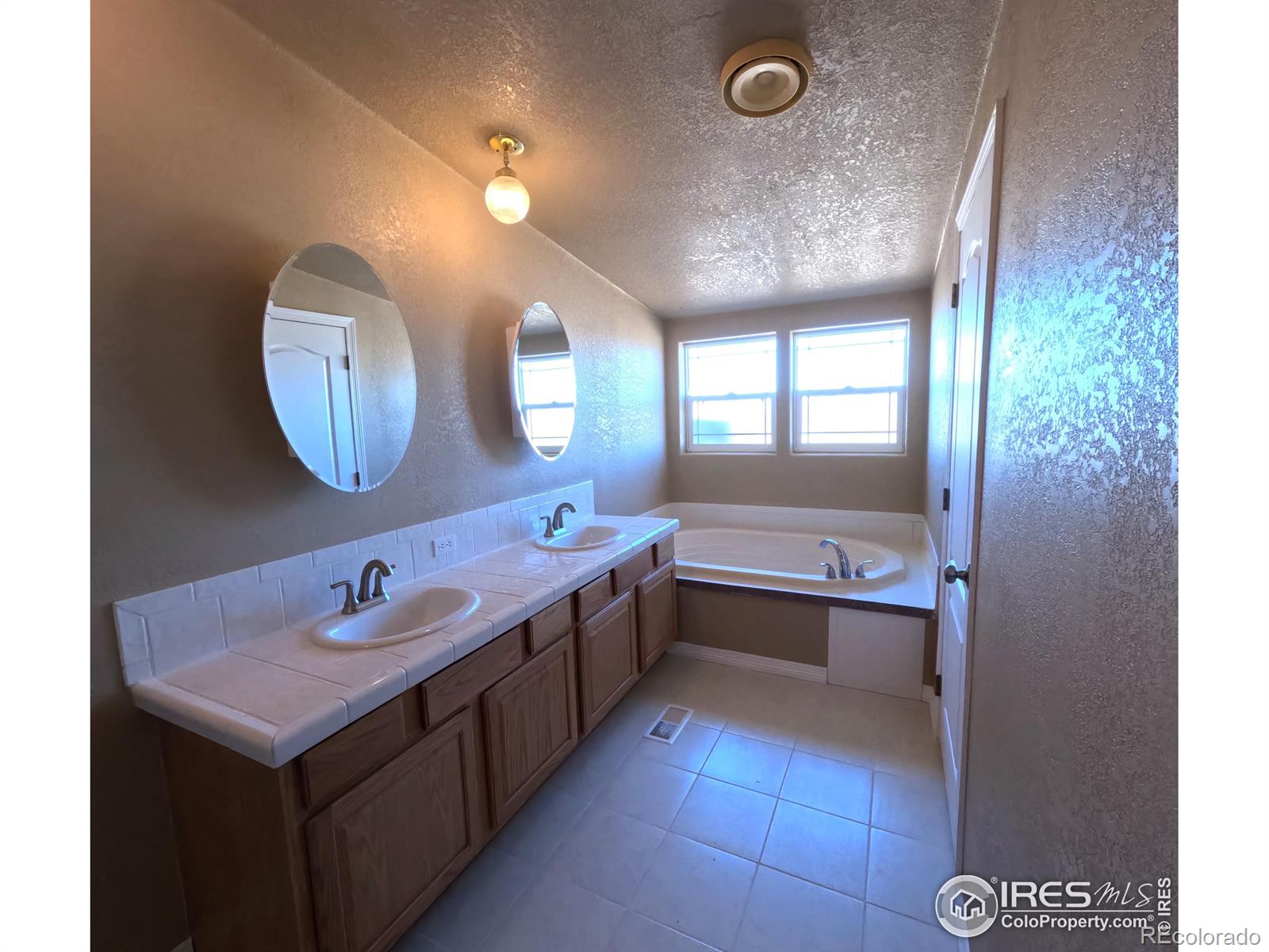 MLS Image #21 for 28886  county road 23 ,snyder, Colorado