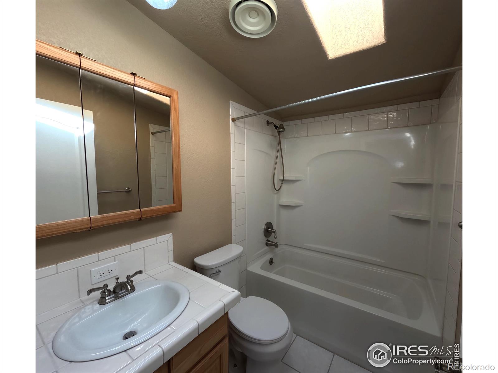MLS Image #23 for 28886  county road 23 ,snyder, Colorado