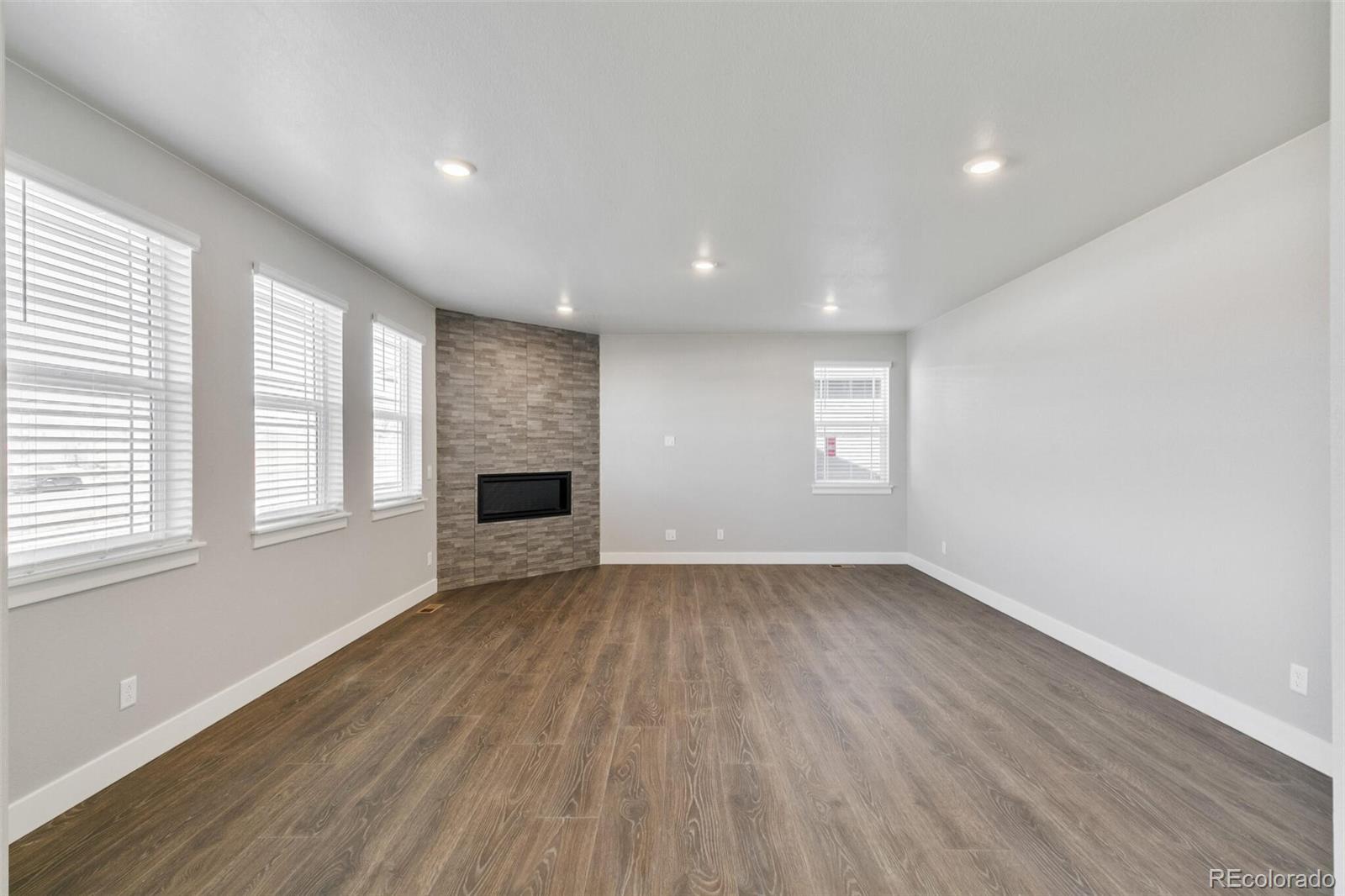 MLS Image #4 for 1866  sawtooth mountain drive,berthoud, Colorado