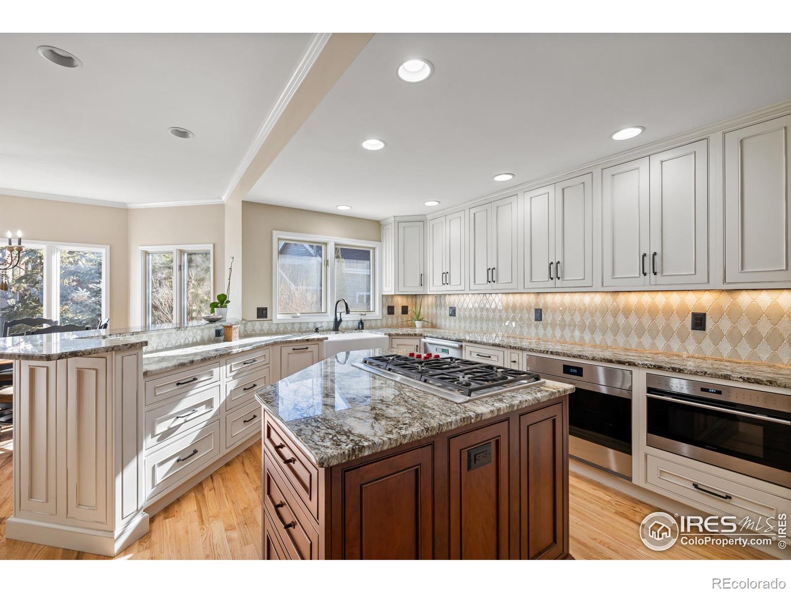 MLS Image #11 for 813  whitehall court,fort collins, Colorado