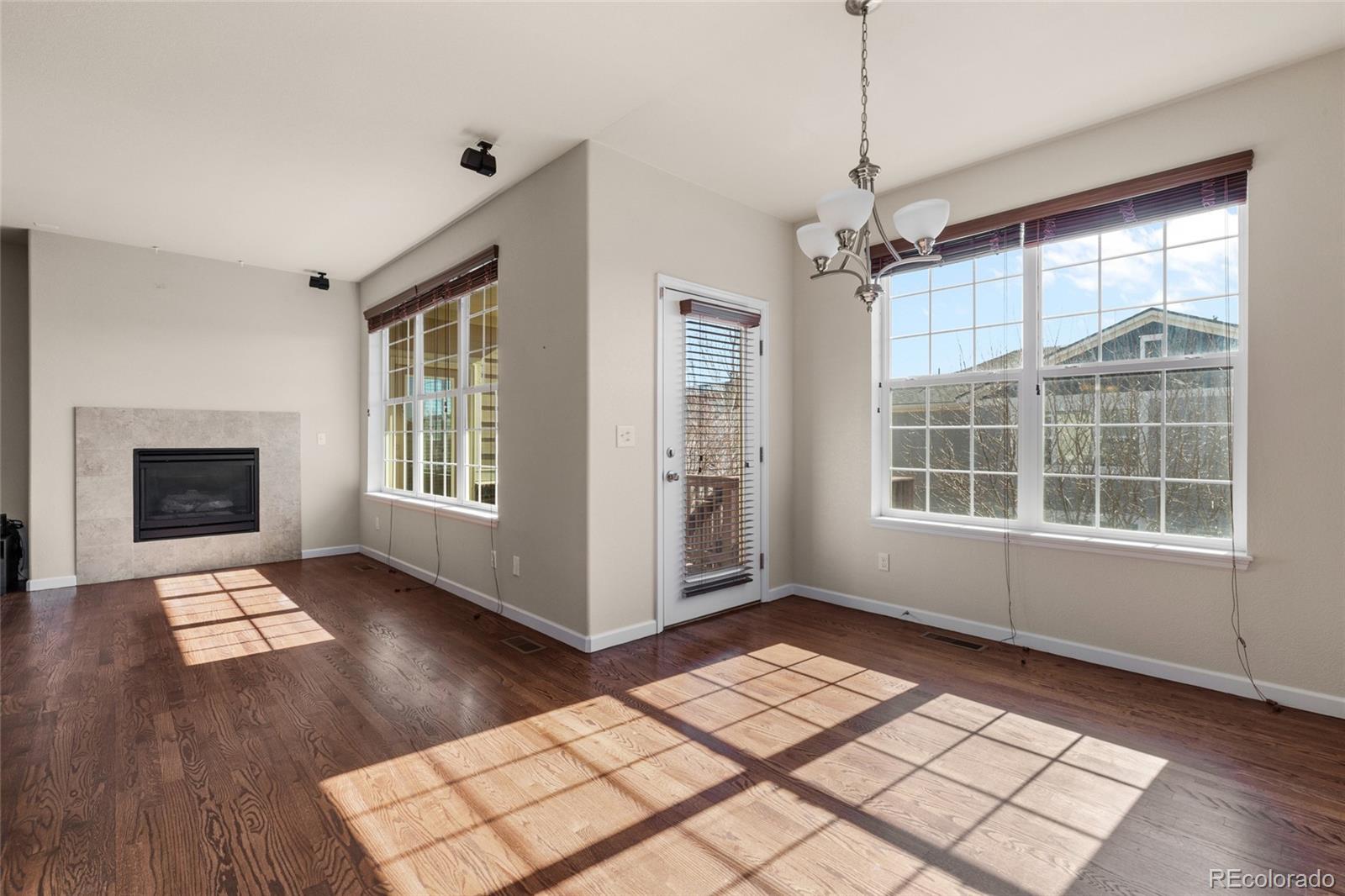 MLS Image #11 for 24192 e alamo drive,aurora, Colorado