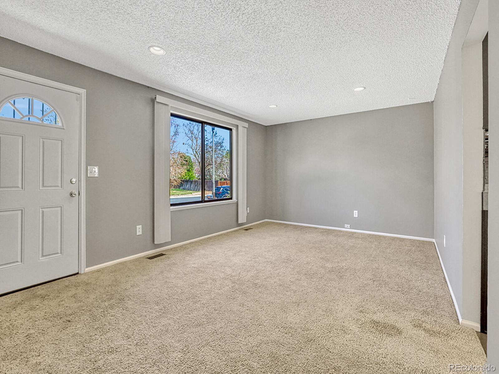 MLS Image #3 for 2675 s carson way,aurora, Colorado