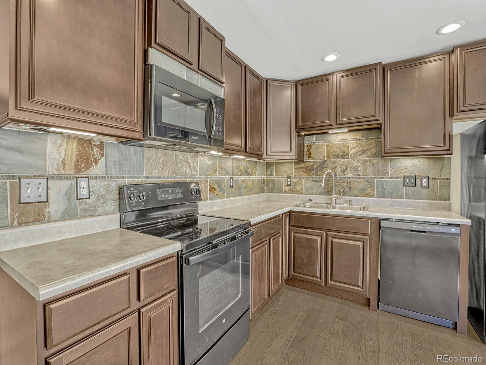 MLS Image #6 for 2675 s carson way,aurora, Colorado