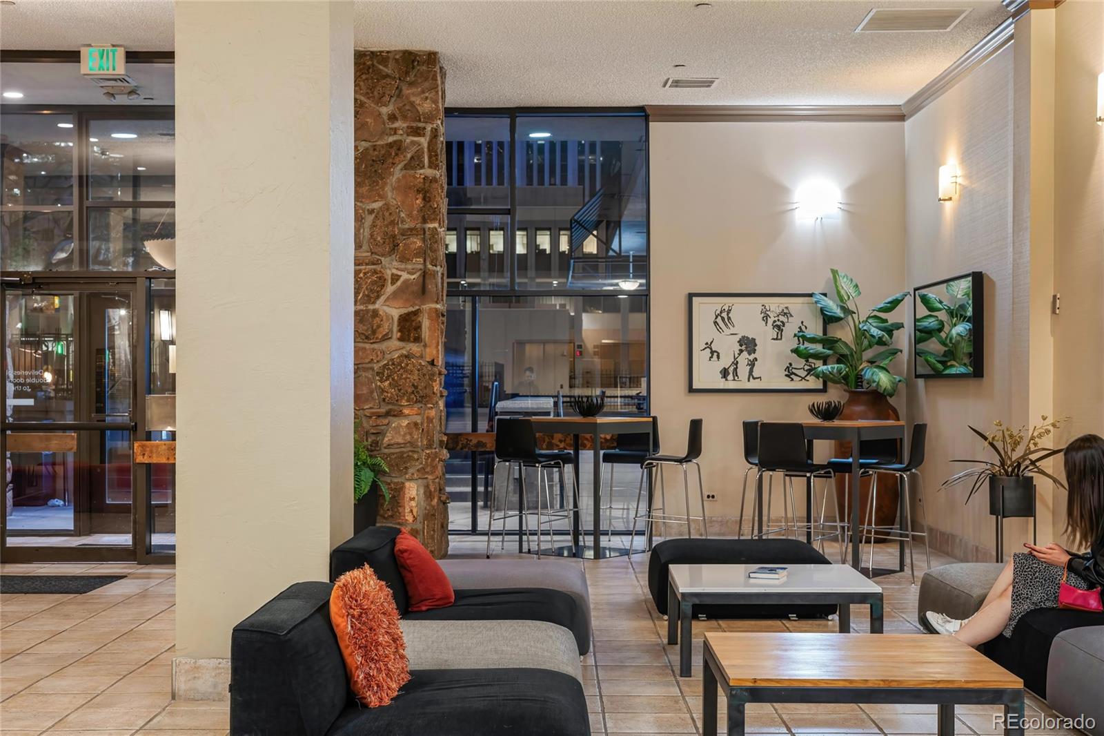 MLS Image #29 for 1020  15th street,denver, Colorado