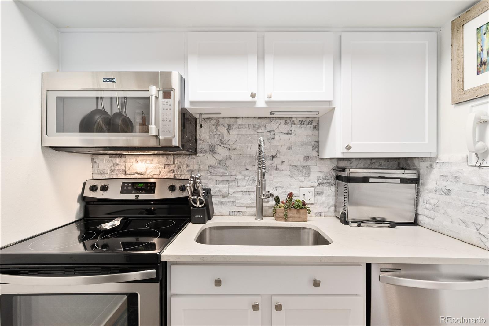 MLS Image #3 for 1020  15th street,denver, Colorado